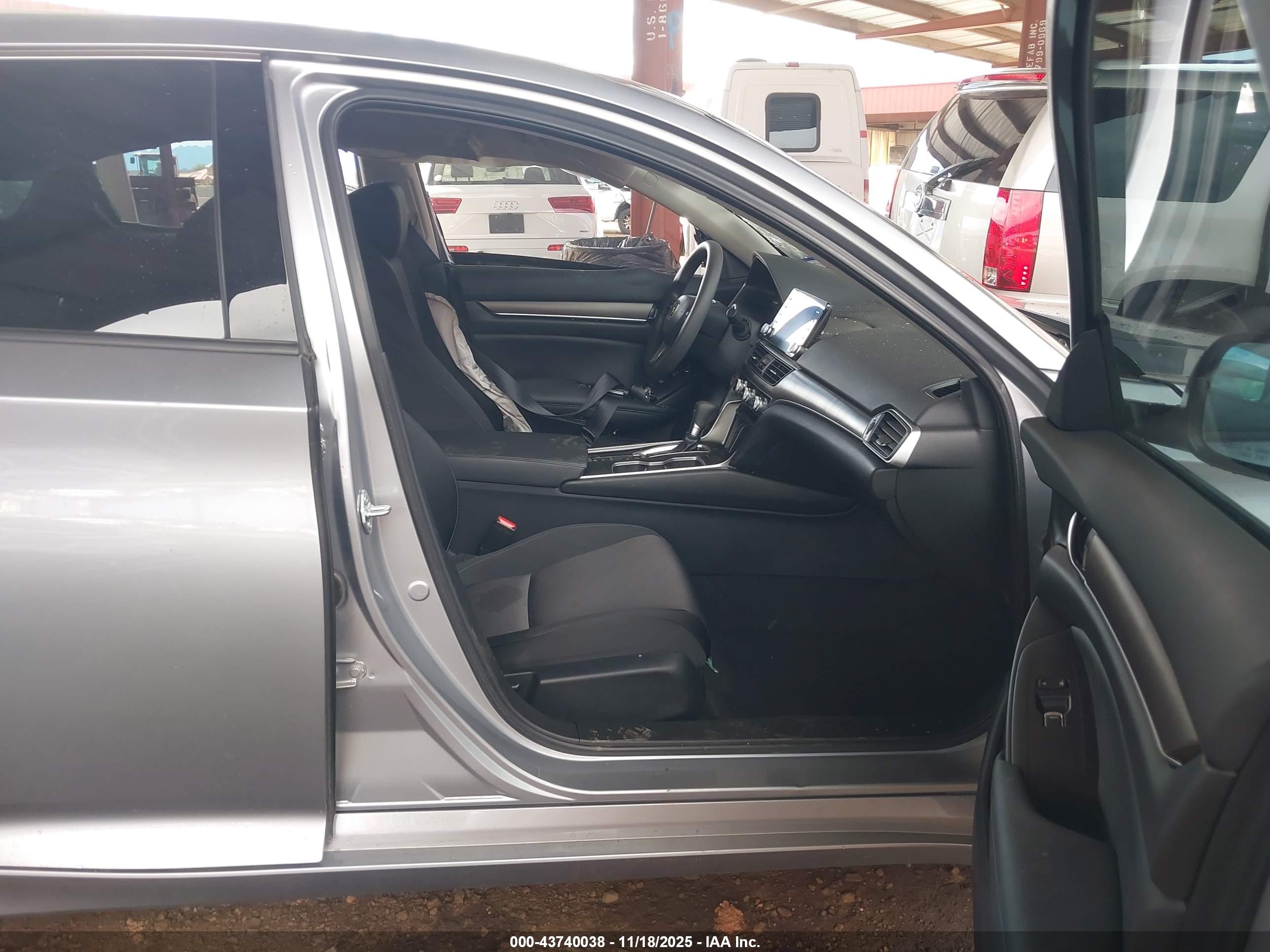 HONDA ACCORD image 5