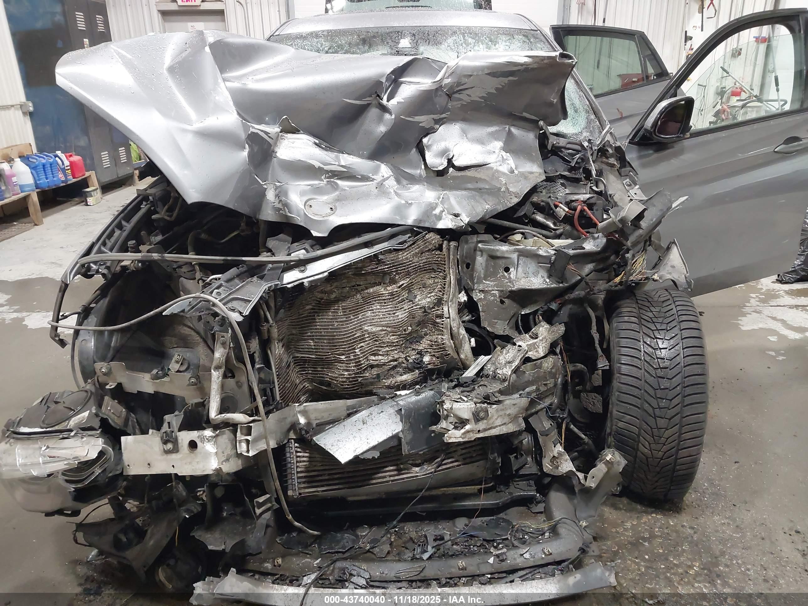 BMW X6 image 10
