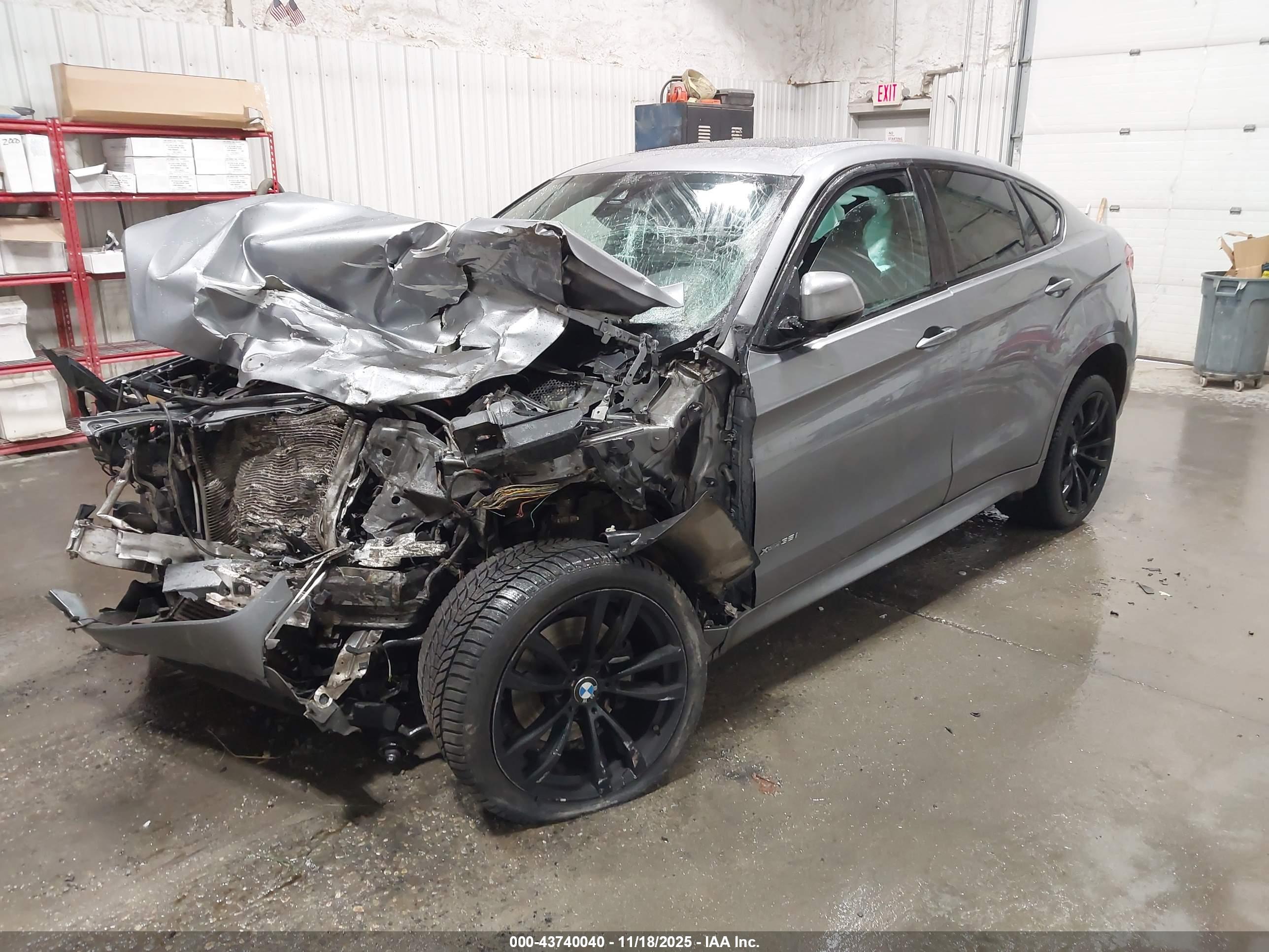 BMW X6 image 2