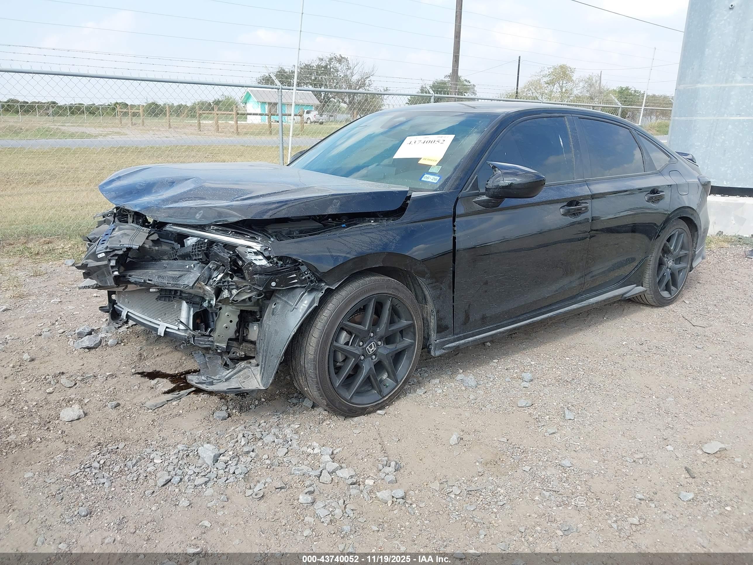 HONDA CIVIC image 2