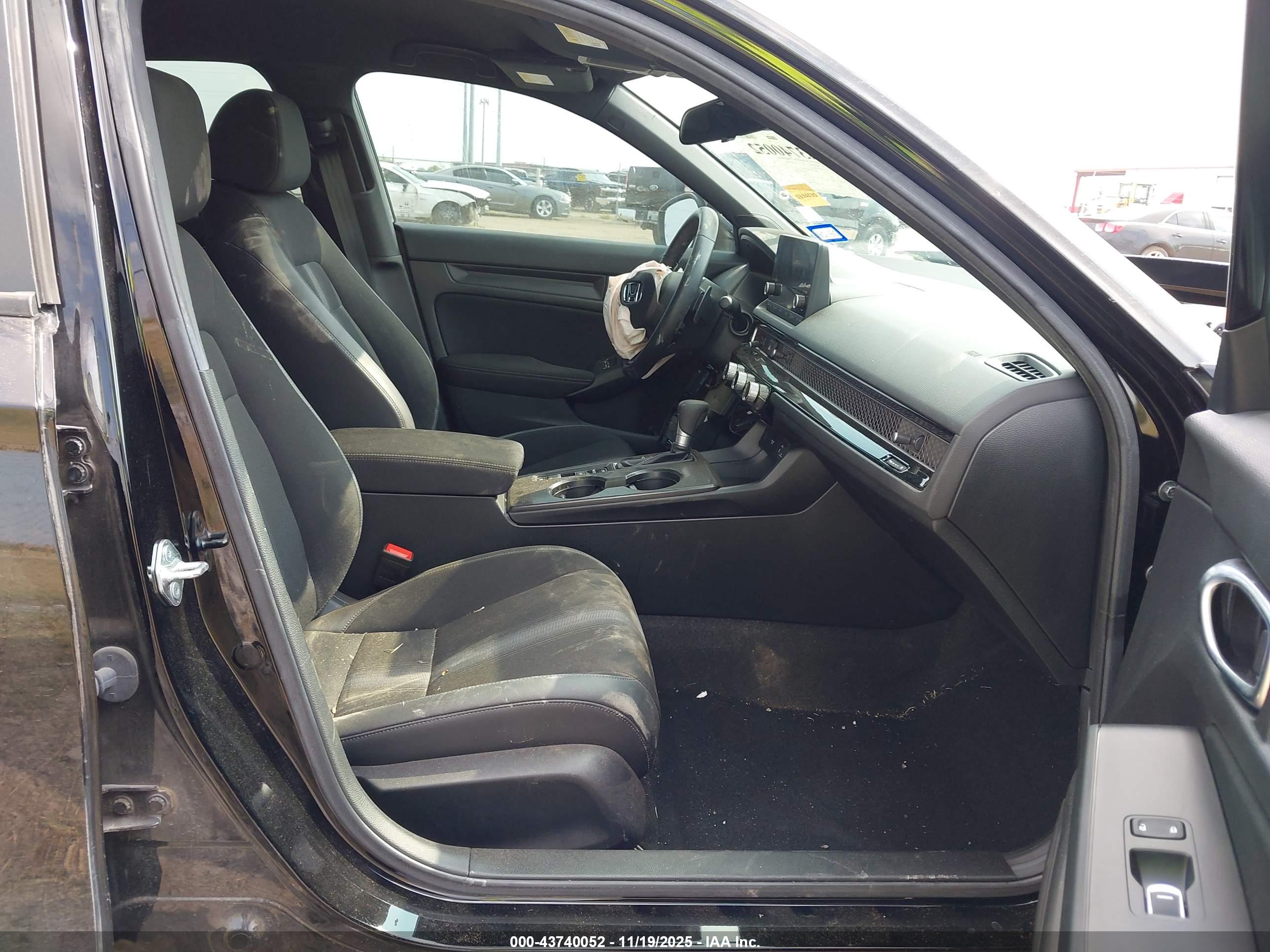 HONDA CIVIC image 5