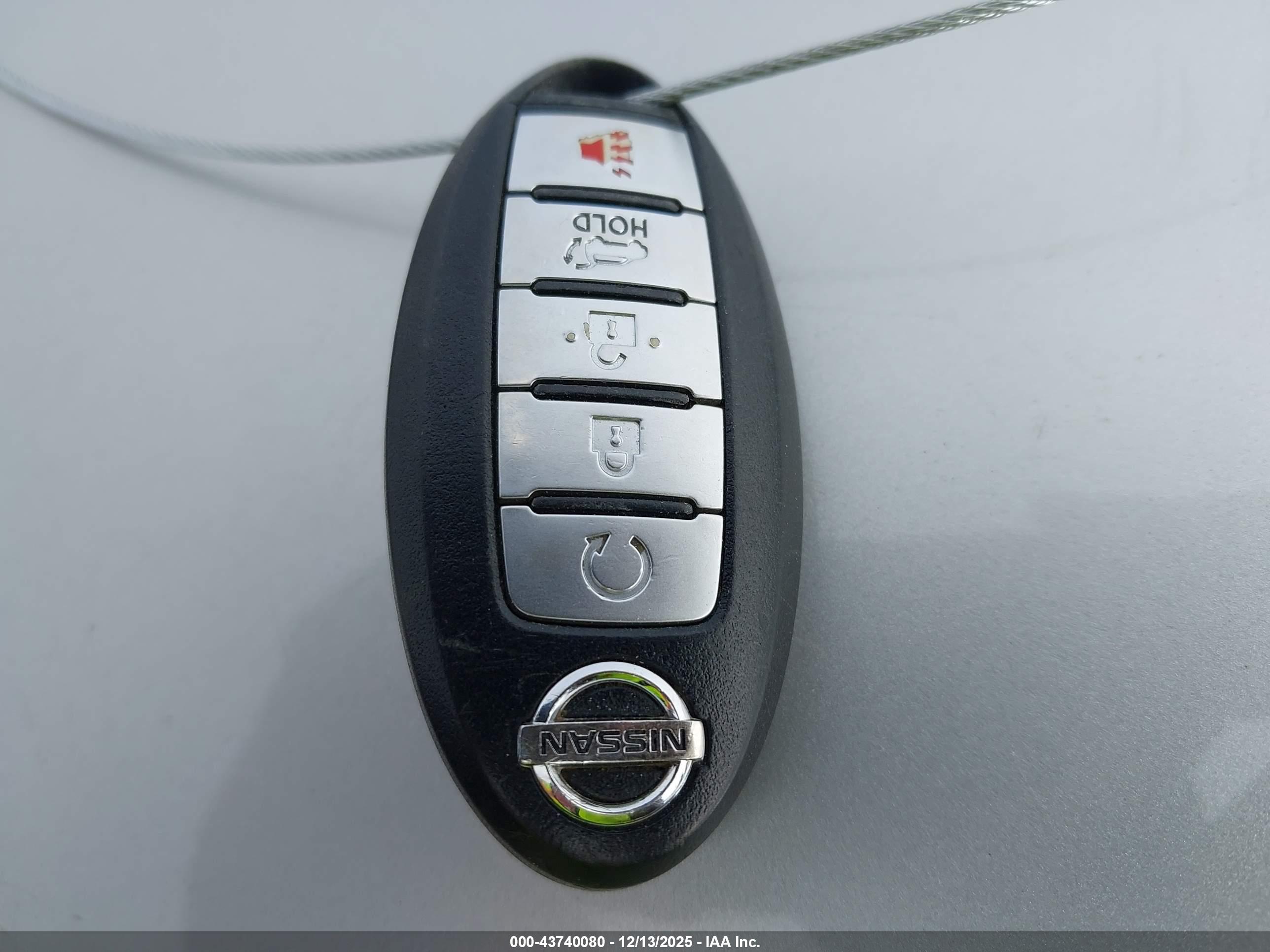 NISSAN PATHFINDER image 11