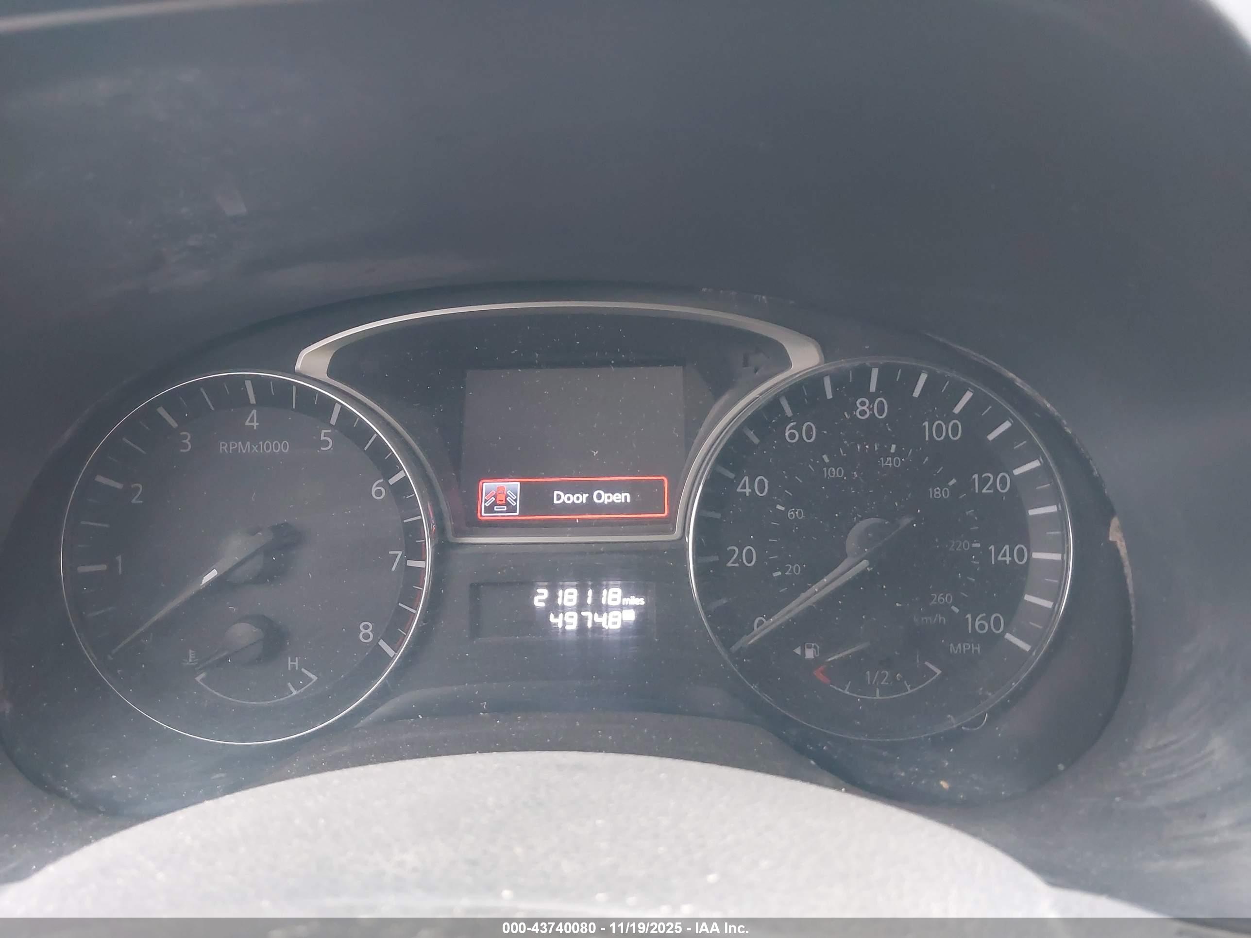 NISSAN PATHFINDER image 7