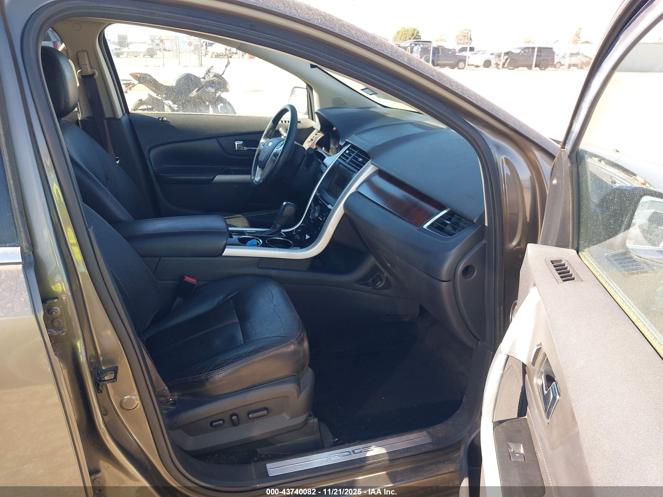 FORD EDGE image 5