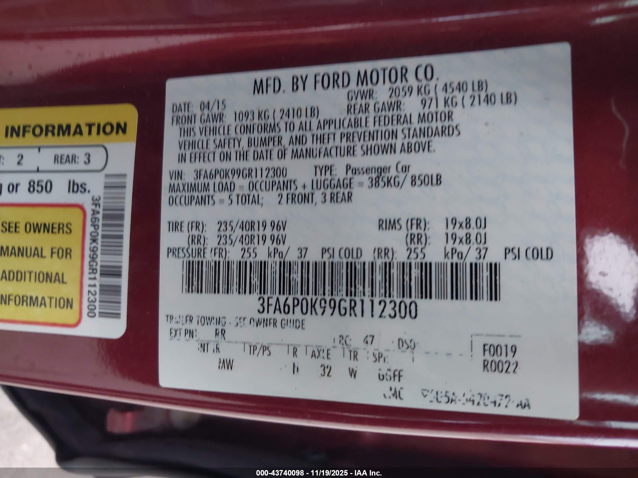 FORD FUSION image 9