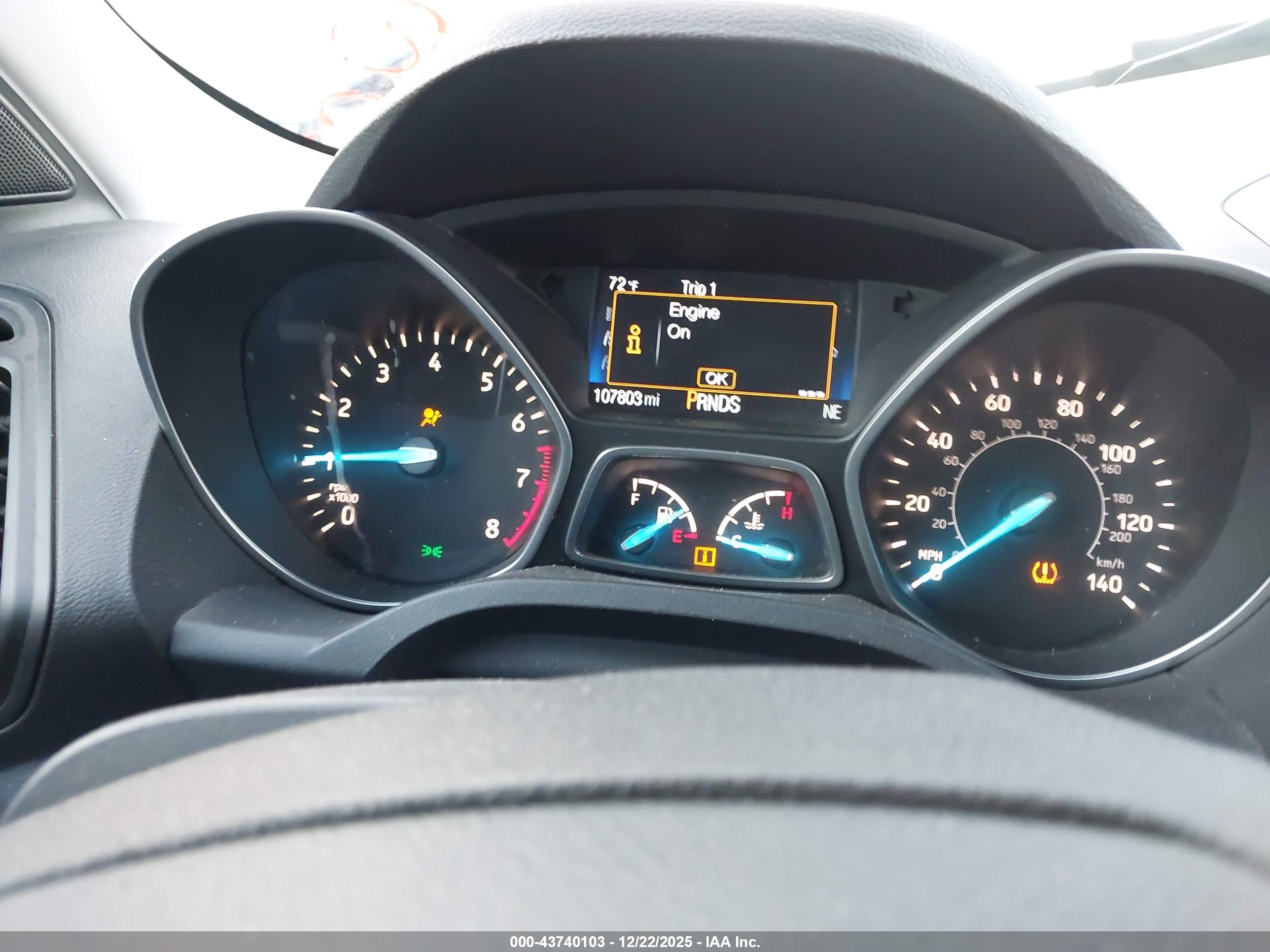 FORD ESCAPE image 7