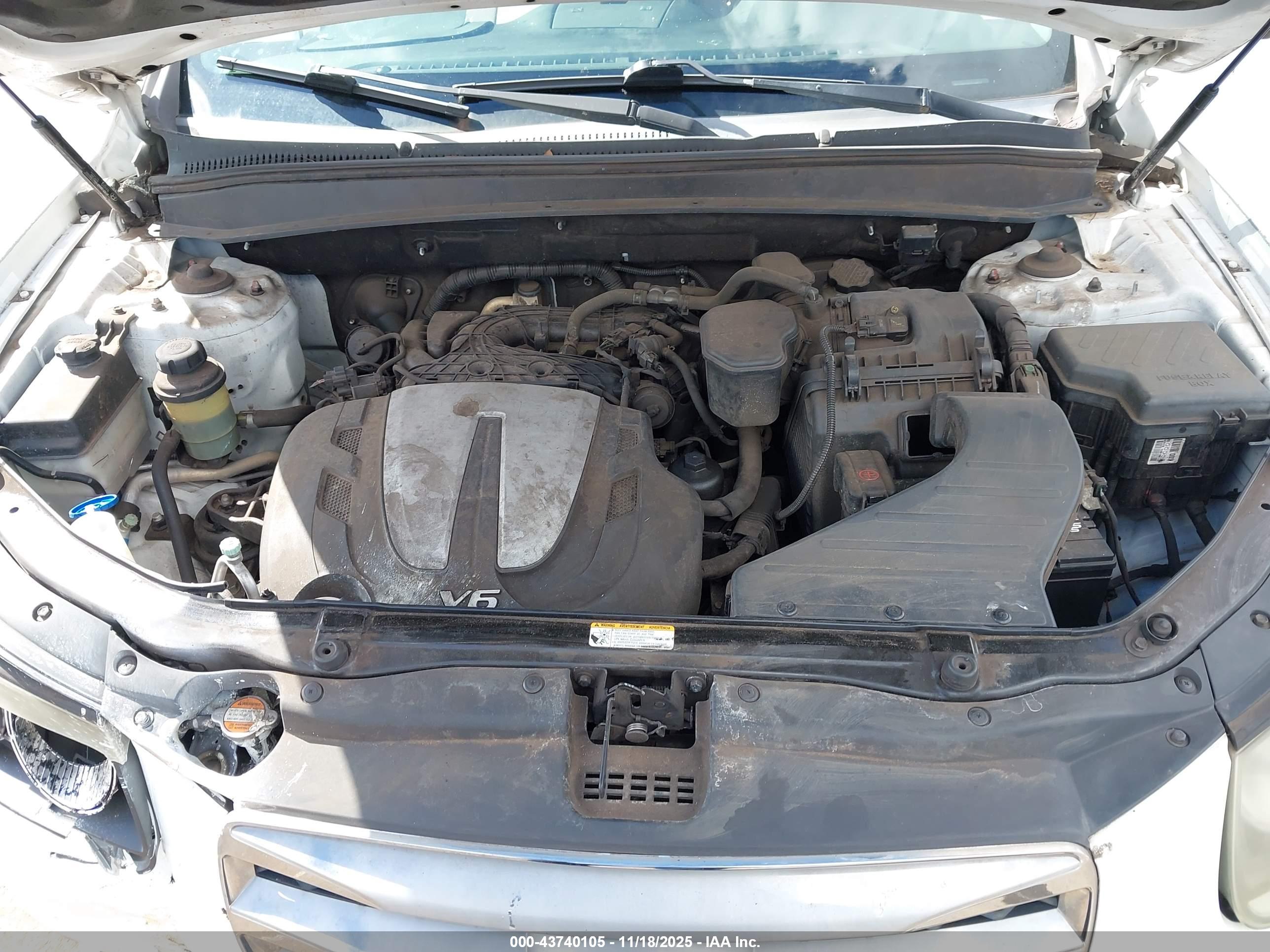 HYUNDAI SANTA image 10