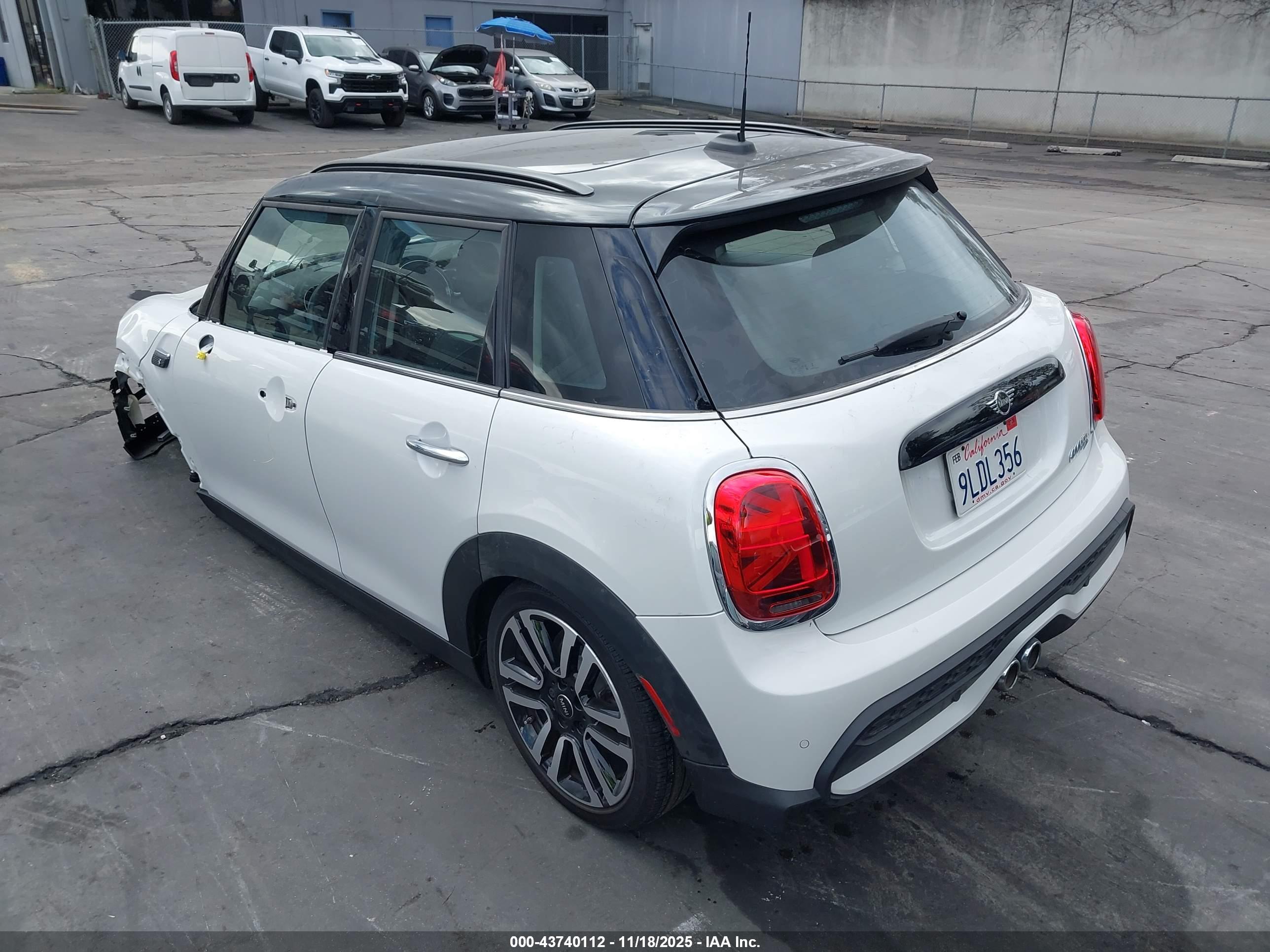 MINI HARDTOP image 3