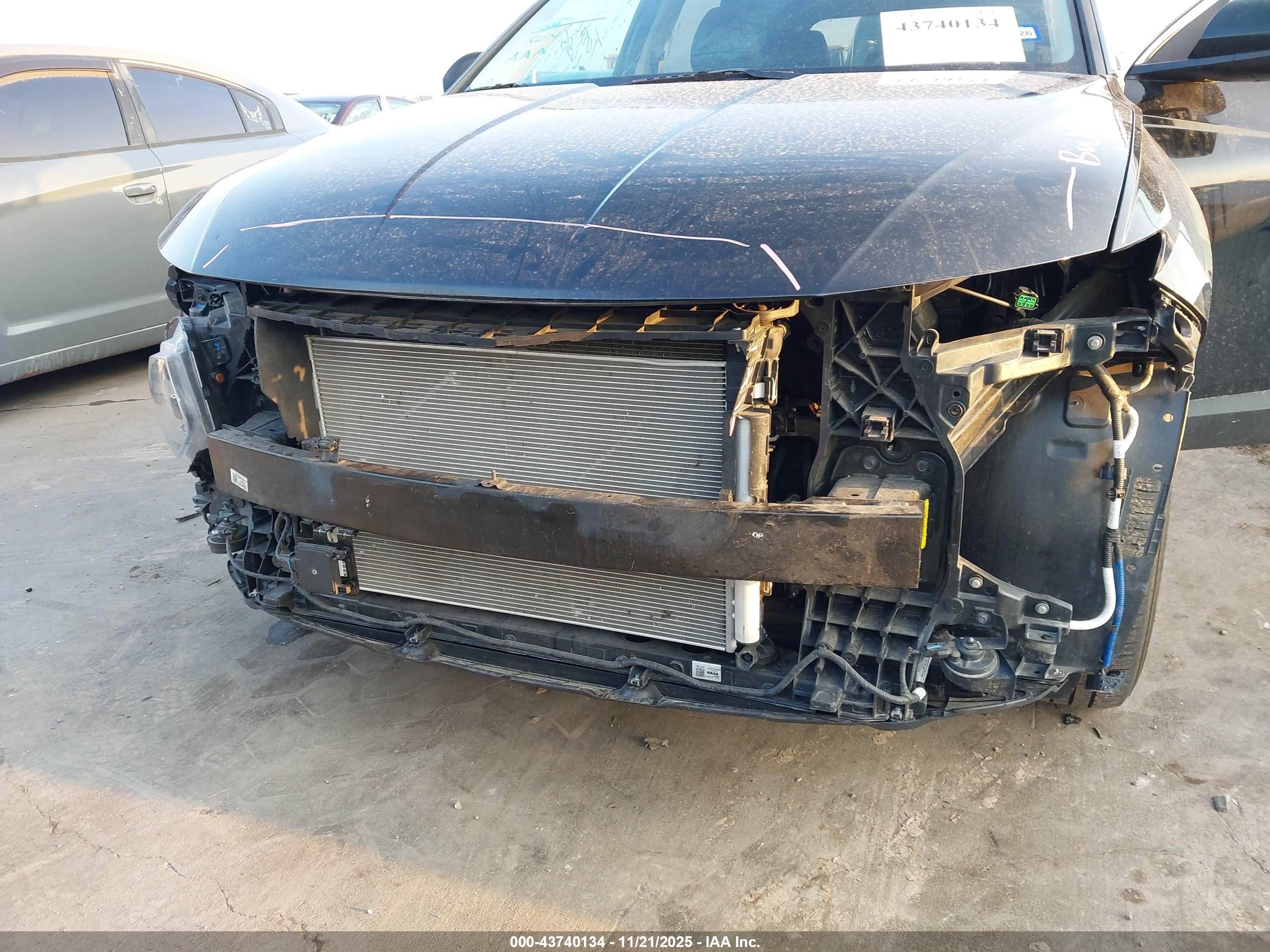 HYUNDAI TUCSON image 6