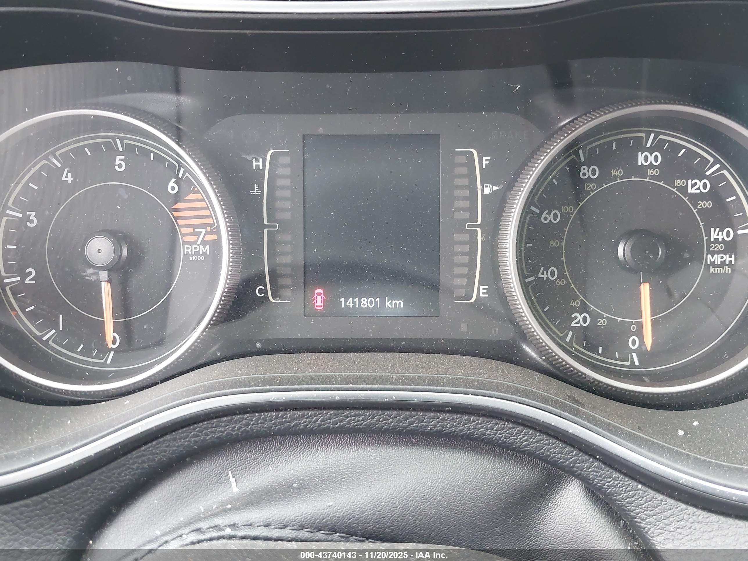JEEP CHEROKEE image 7