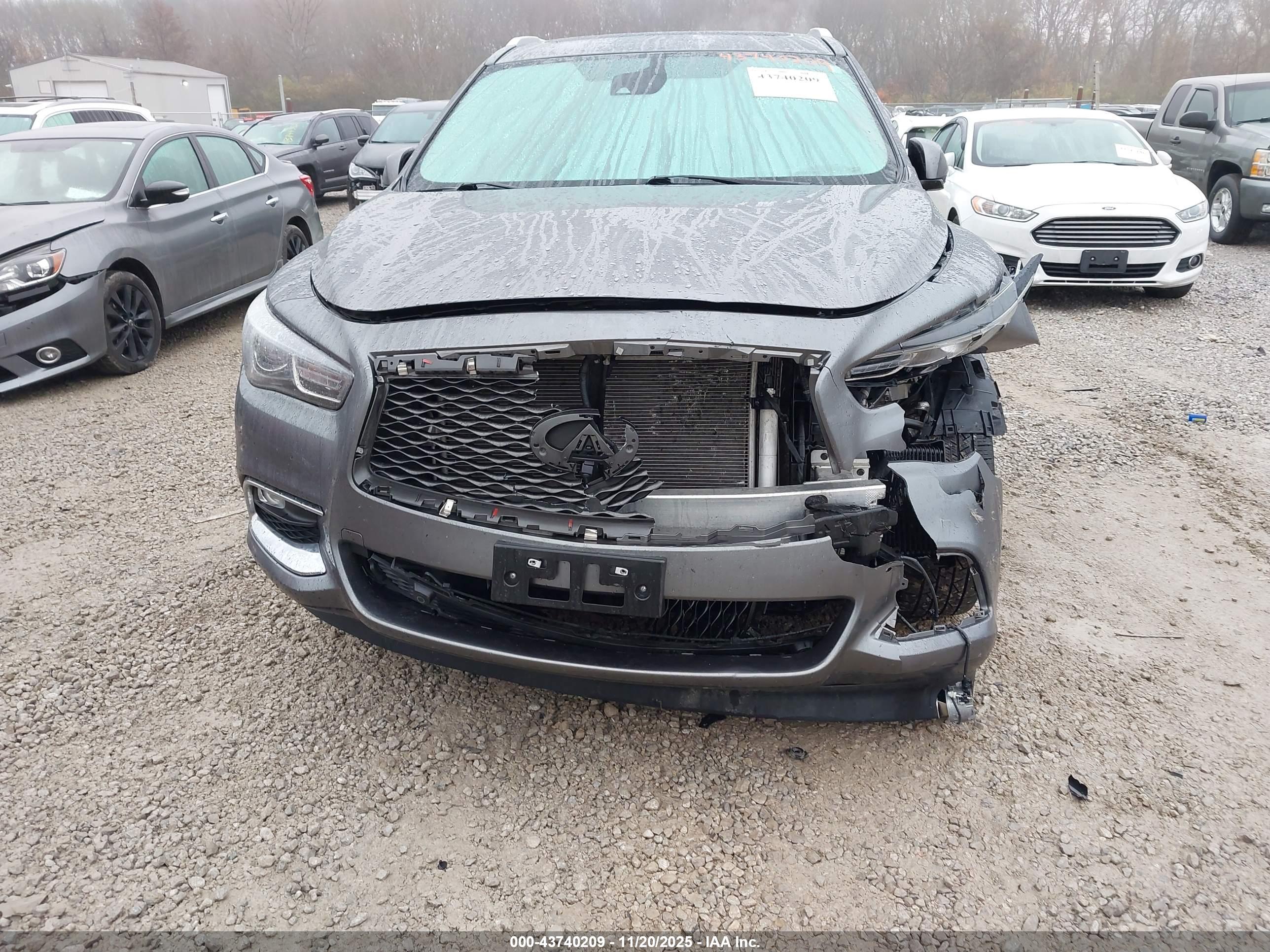 INFINITI QX60 image 6