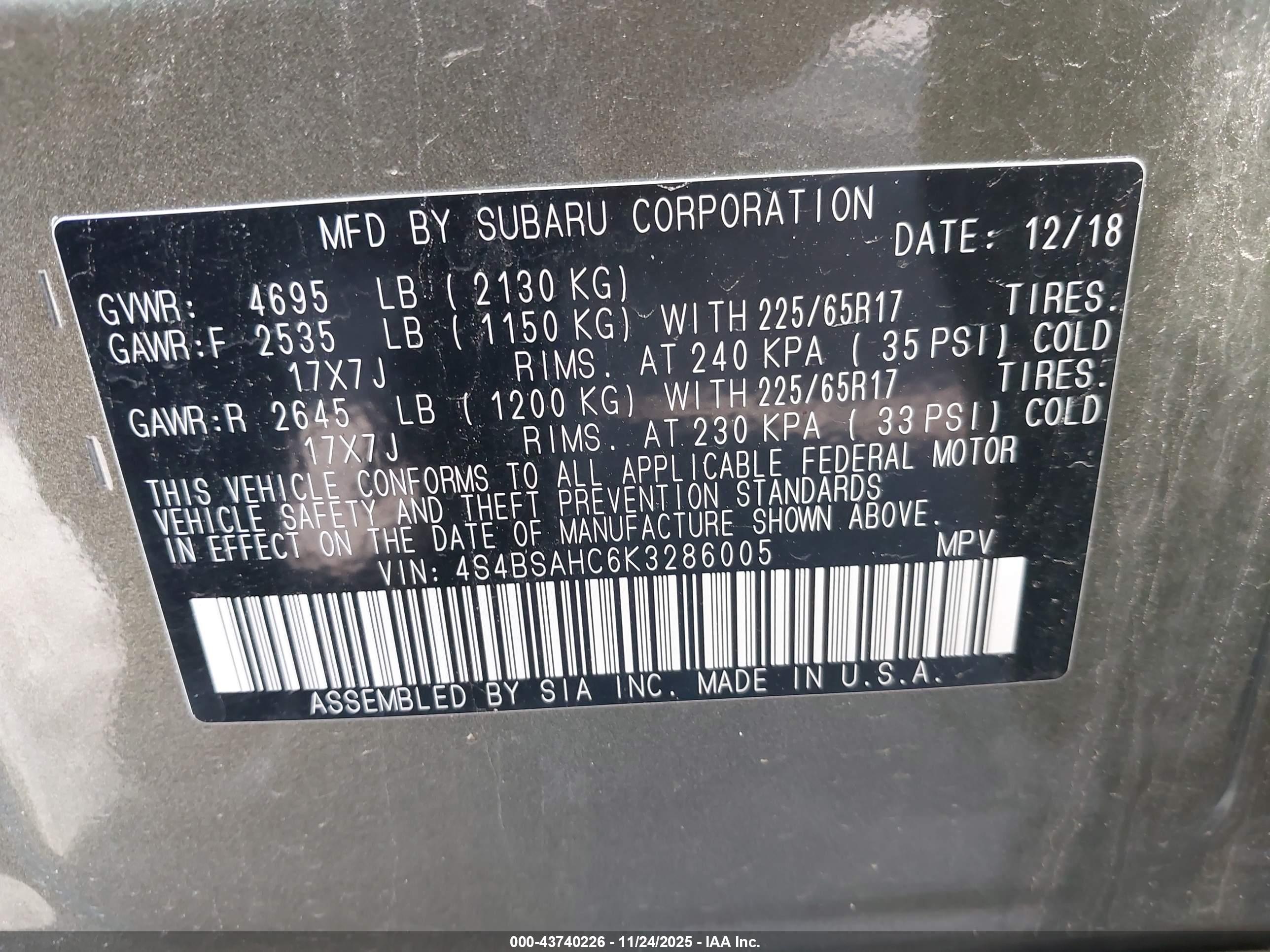SUBARU OUTBACK image 9