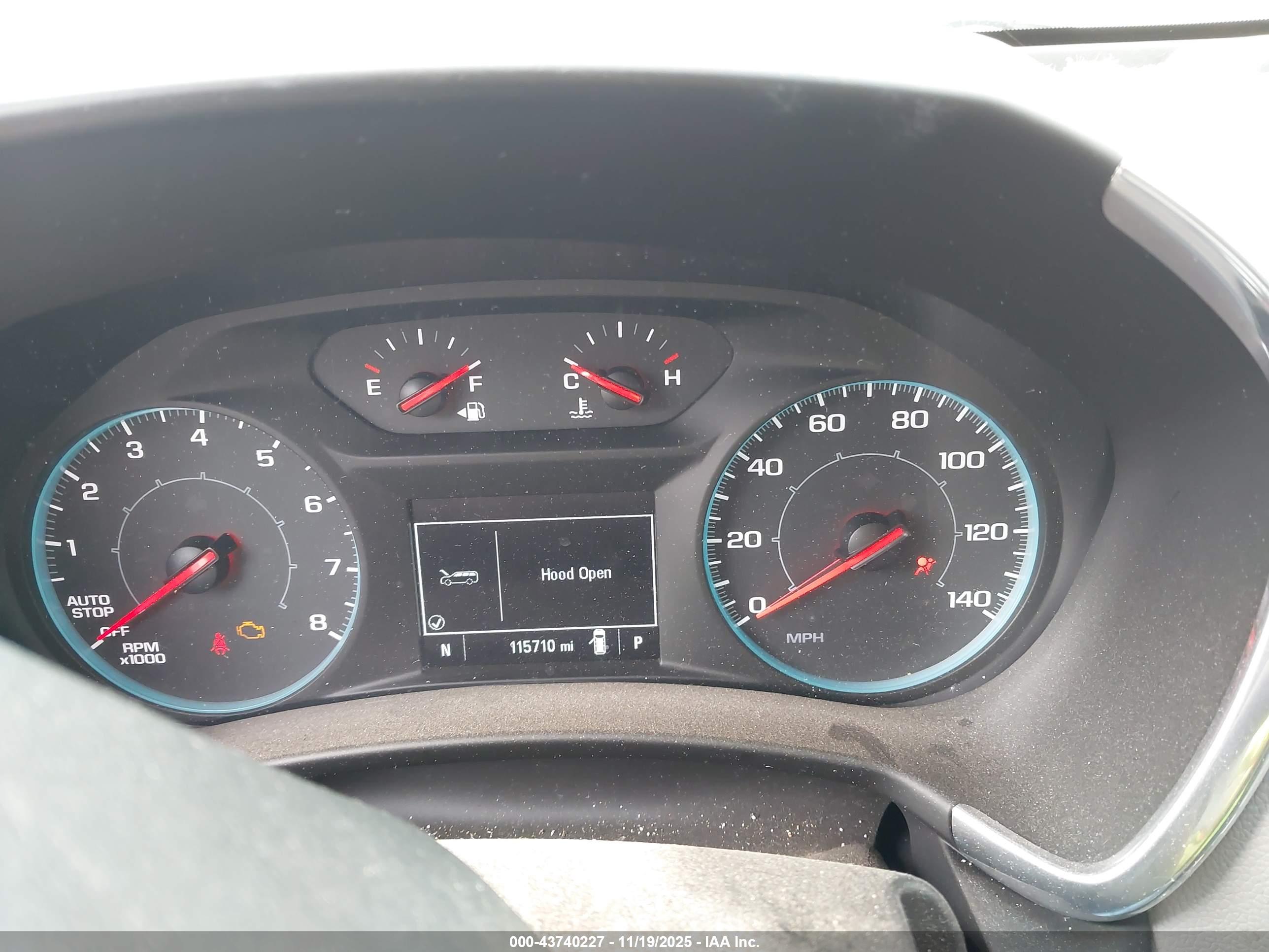 CHEVROLET EQUINOX image 7