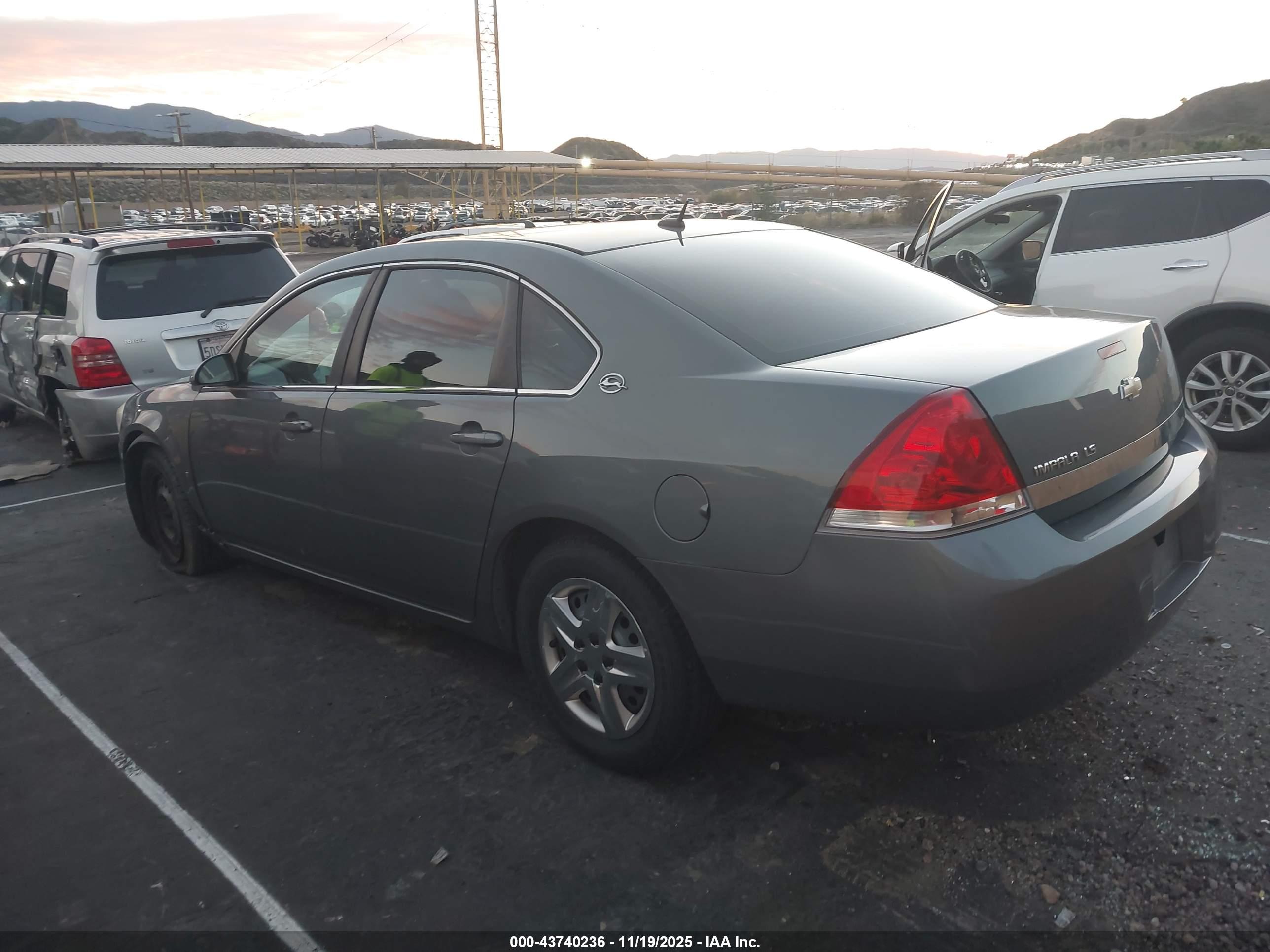 CHEVROLET IMPALA image 3