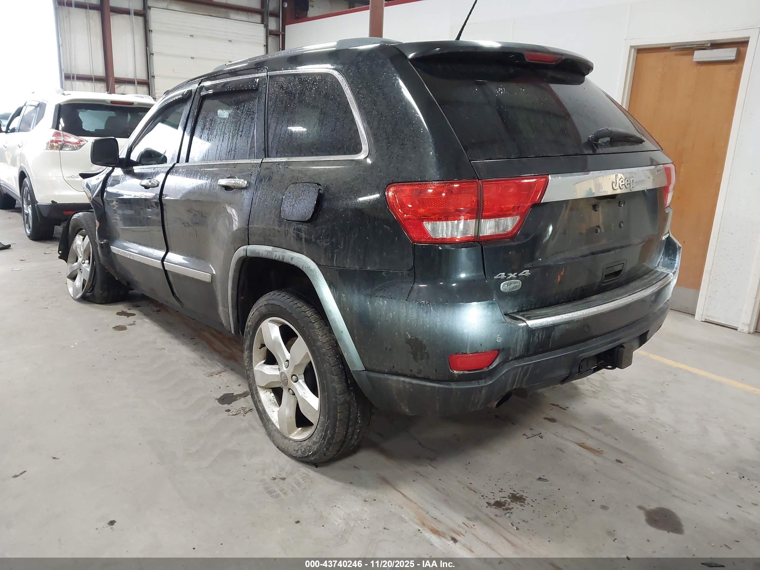 JEEP GRAND image 3