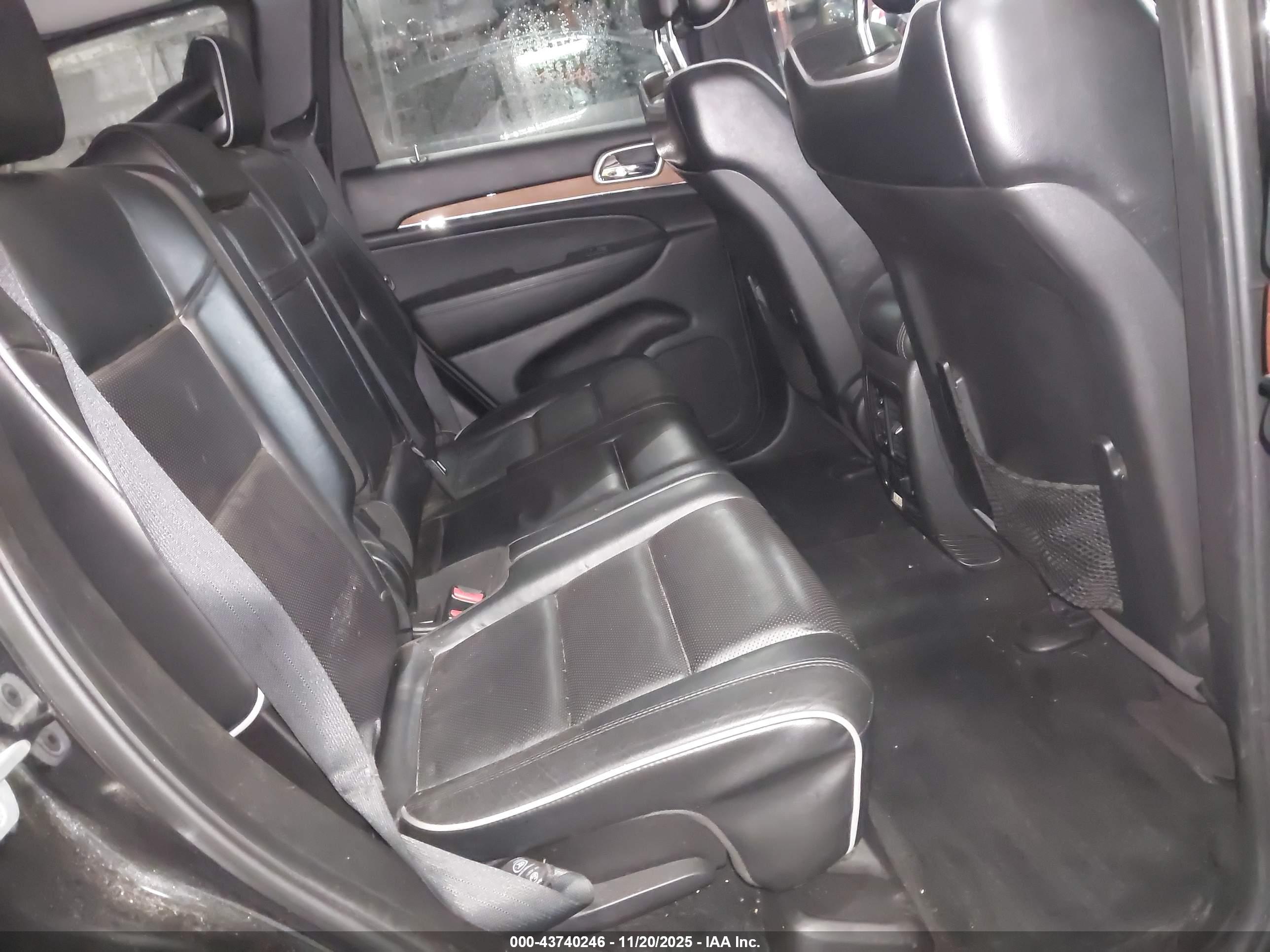 JEEP GRAND image 8