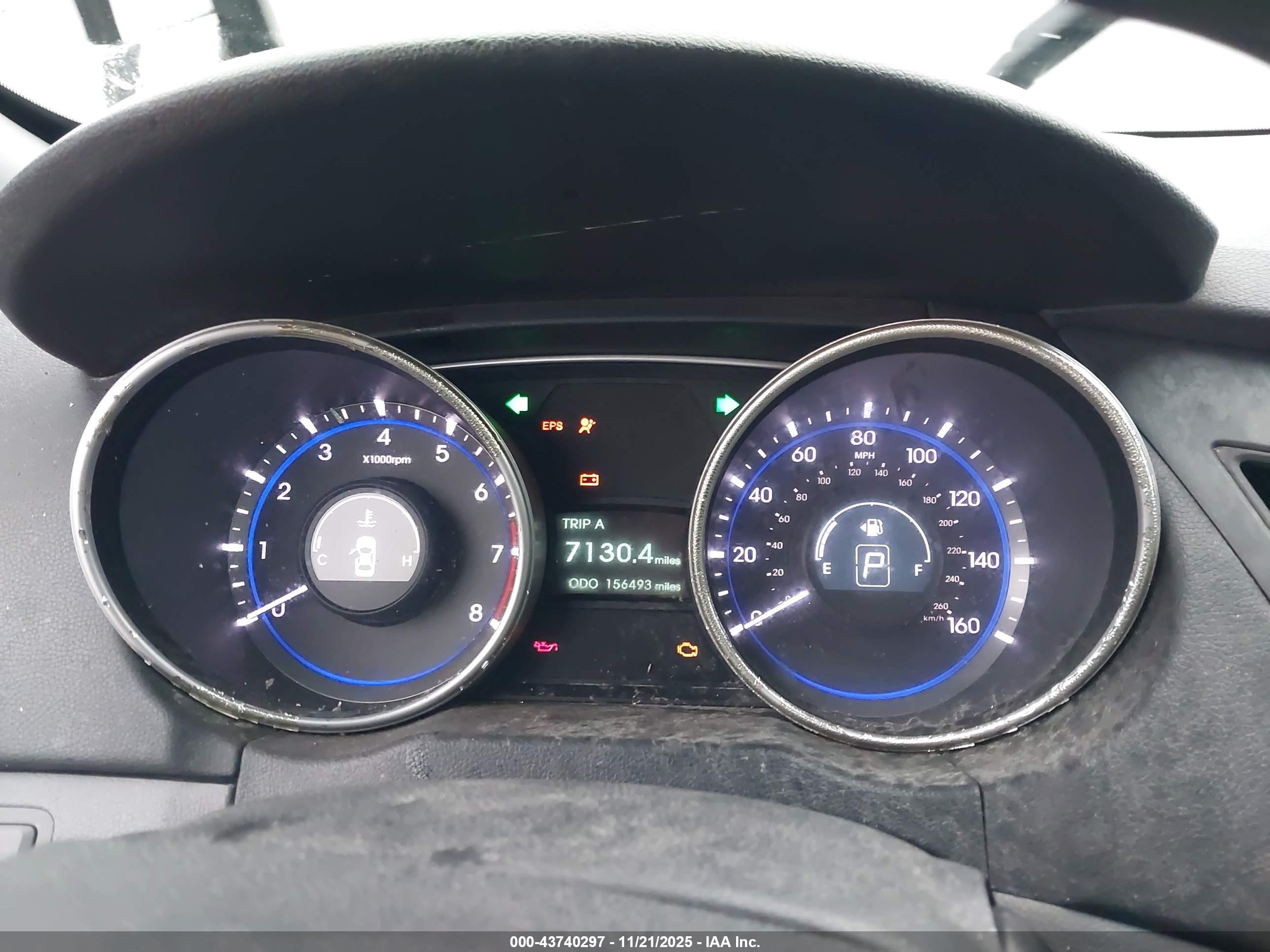 HYUNDAI SONATA image 7