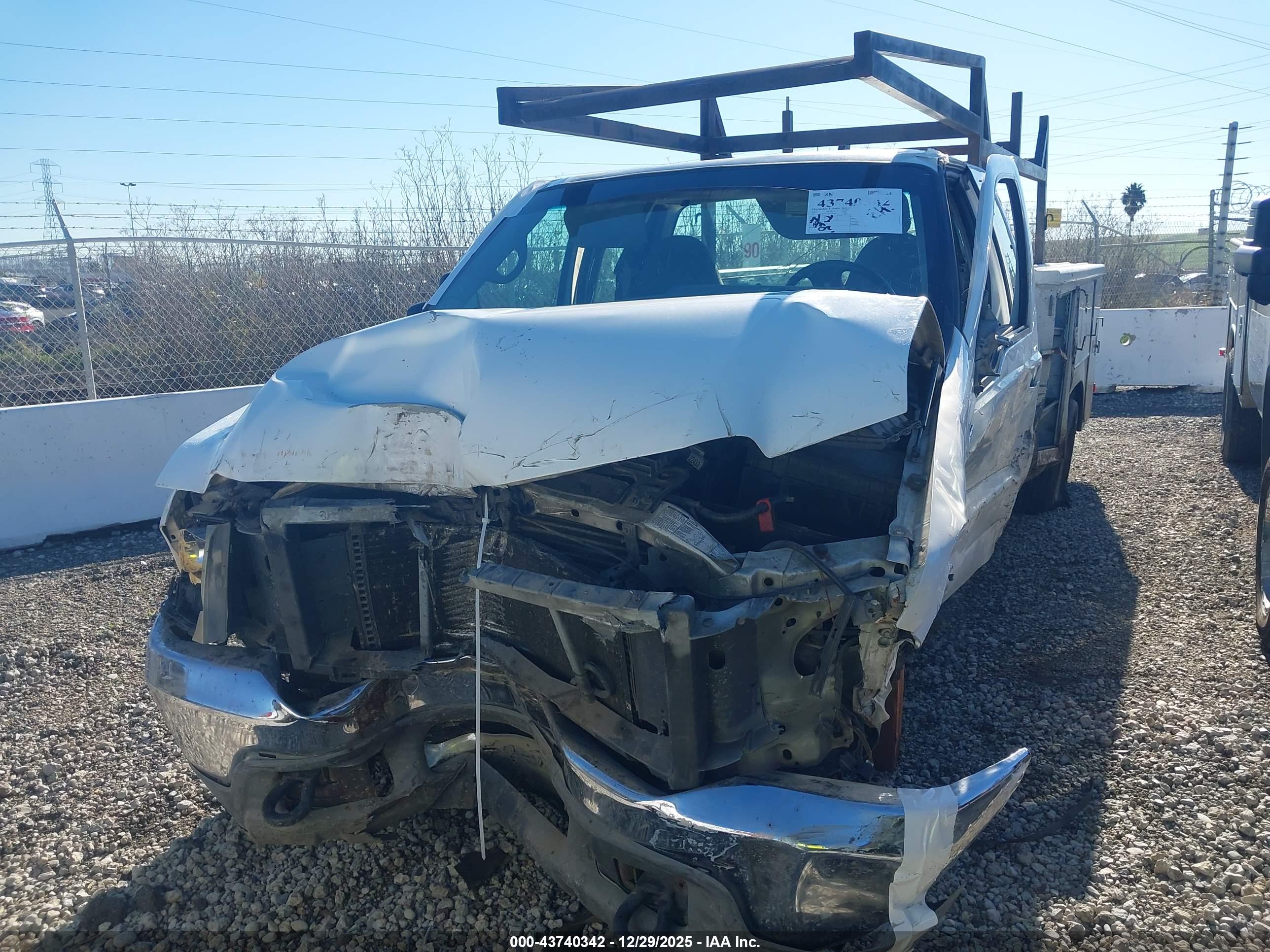 FORD F-250 image 6