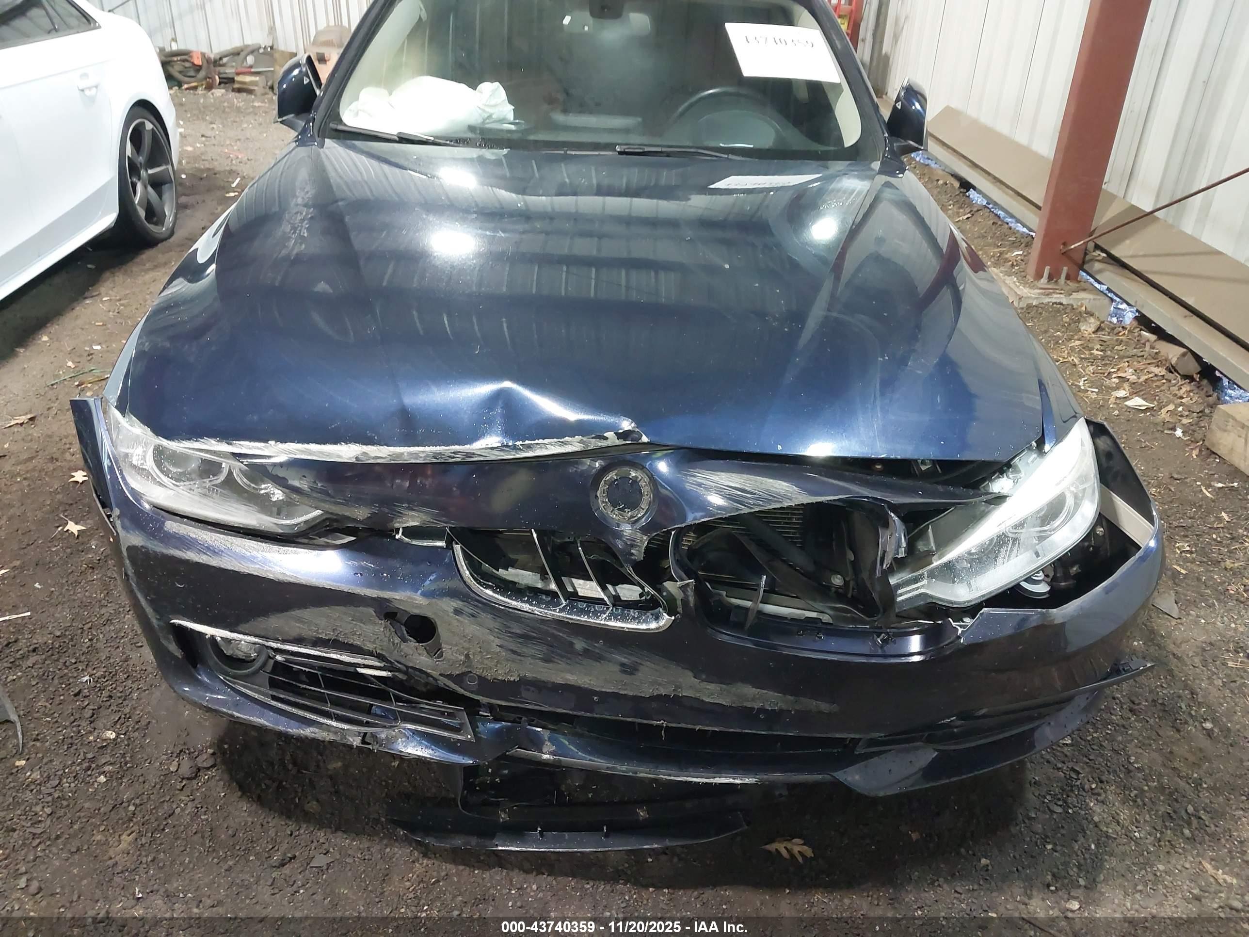 BMW 335I image 10