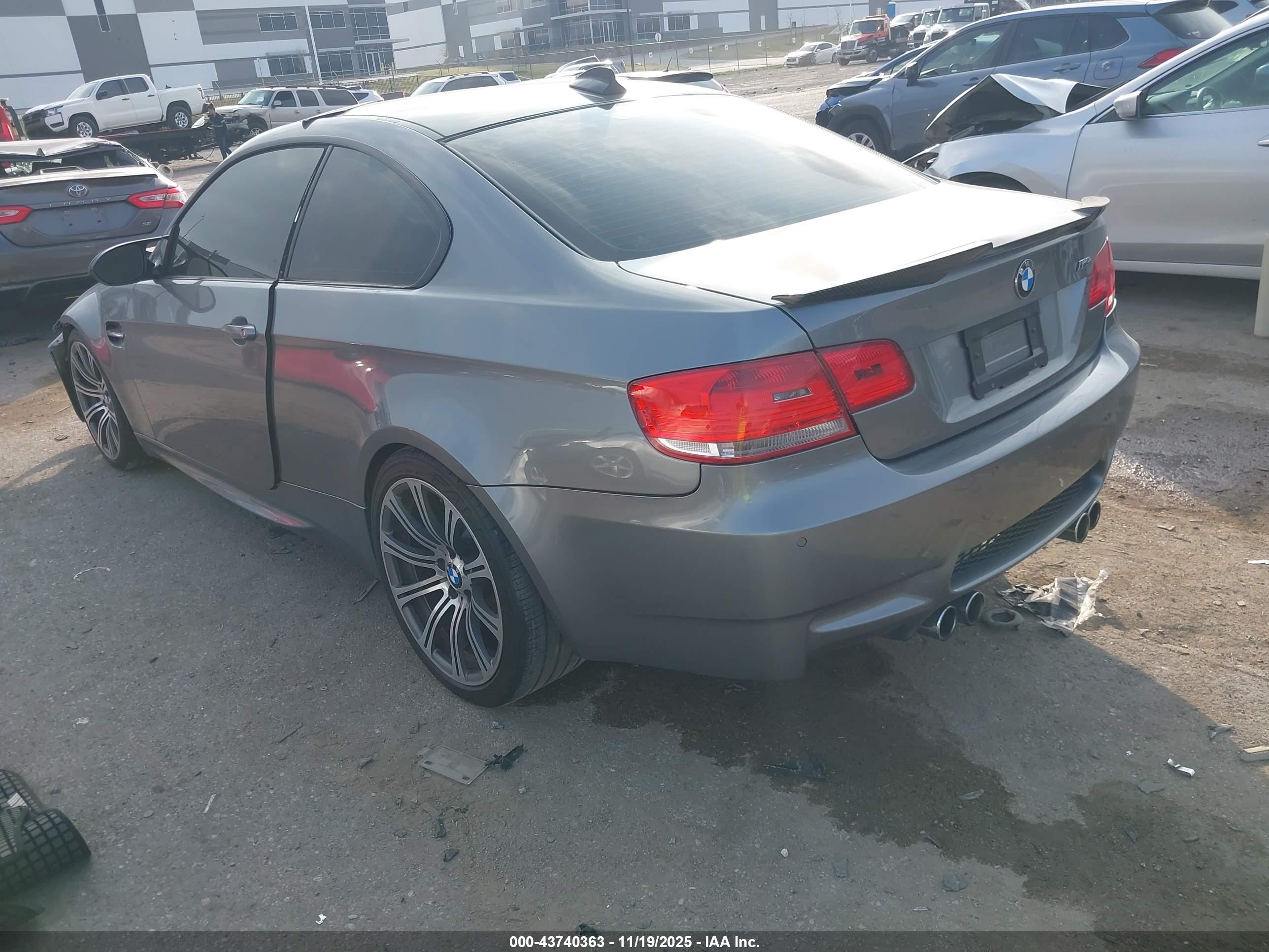 BMW M3 image 3