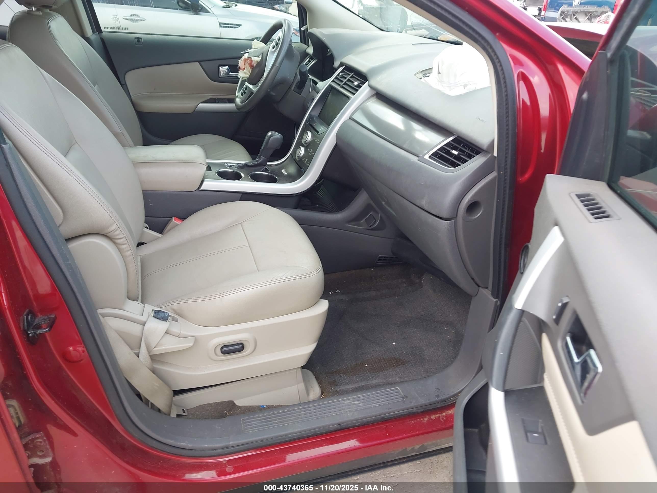 FORD EDGE image 5