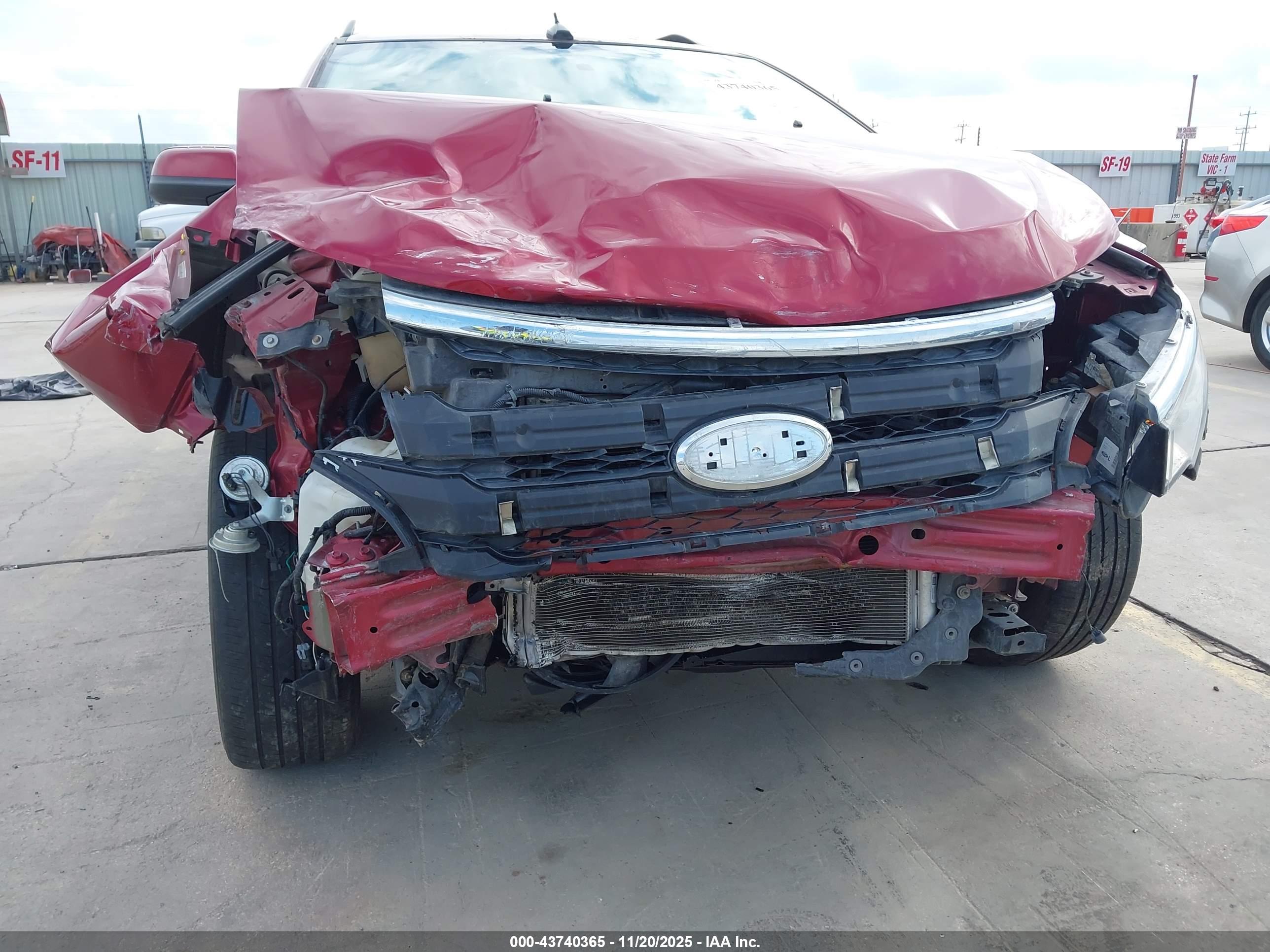 FORD EDGE image 6
