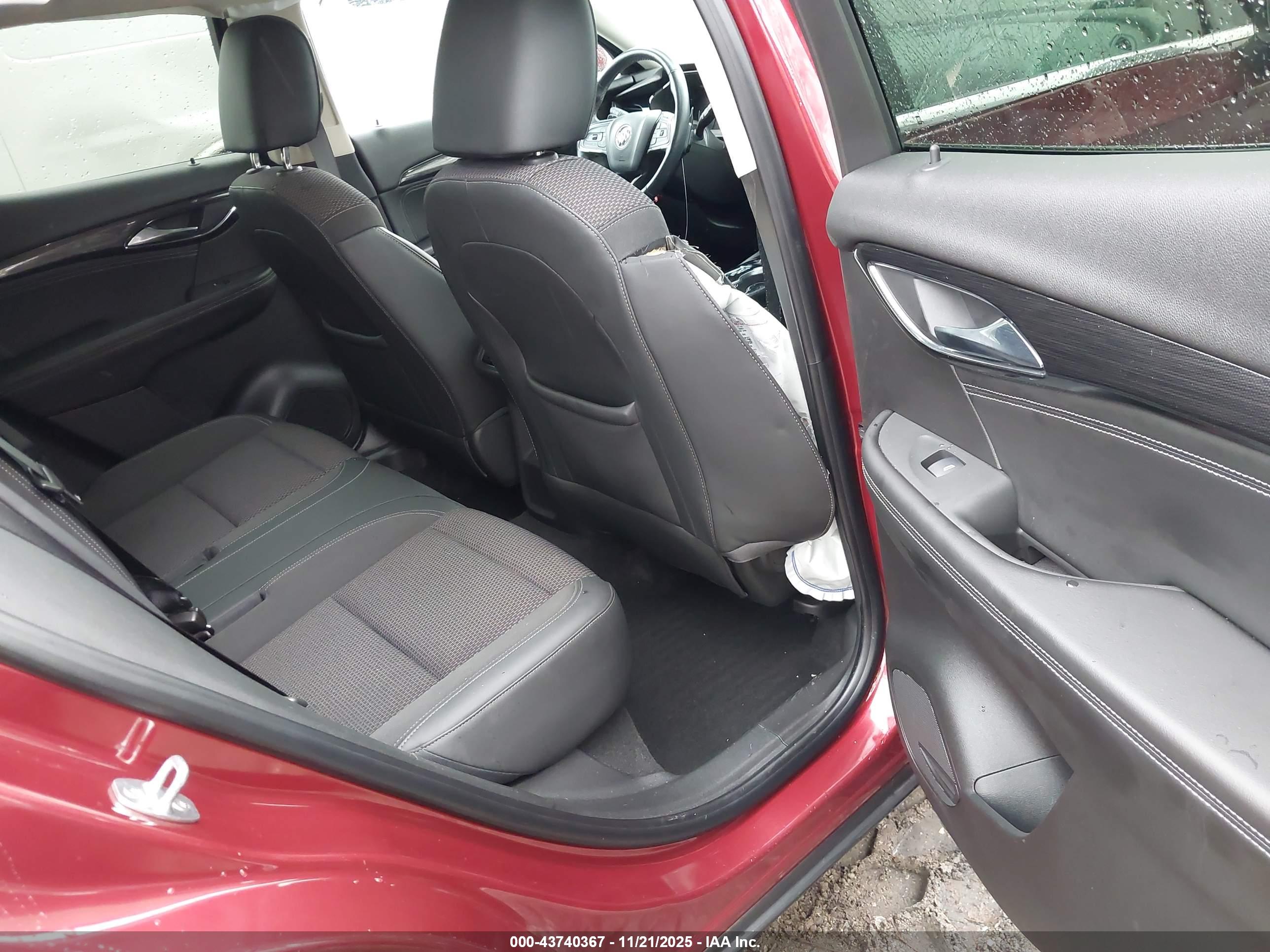 BUICK ENVISION image 8