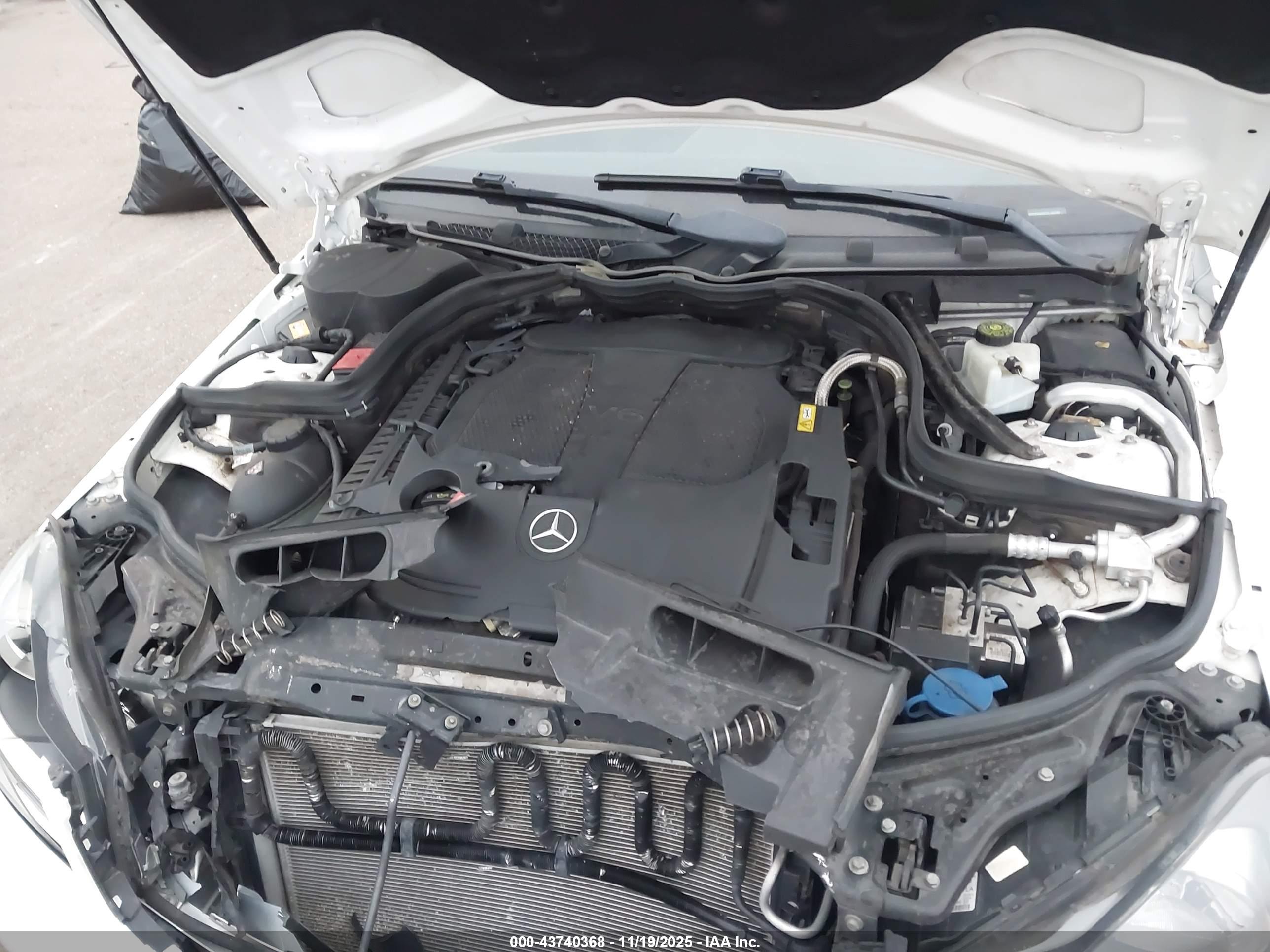 MERCEDES-BENZ C image 10