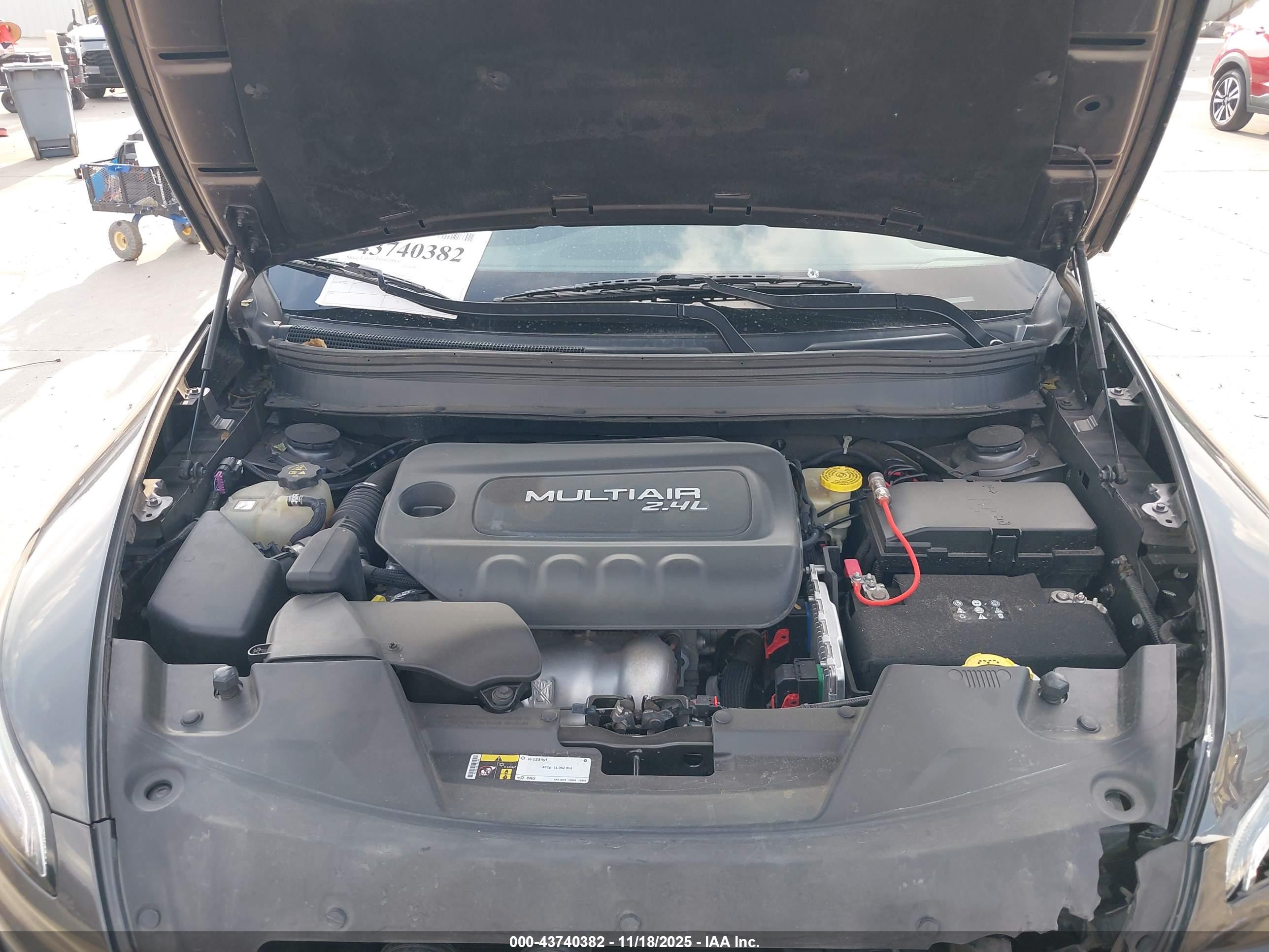 JEEP CHEROKEE image 10