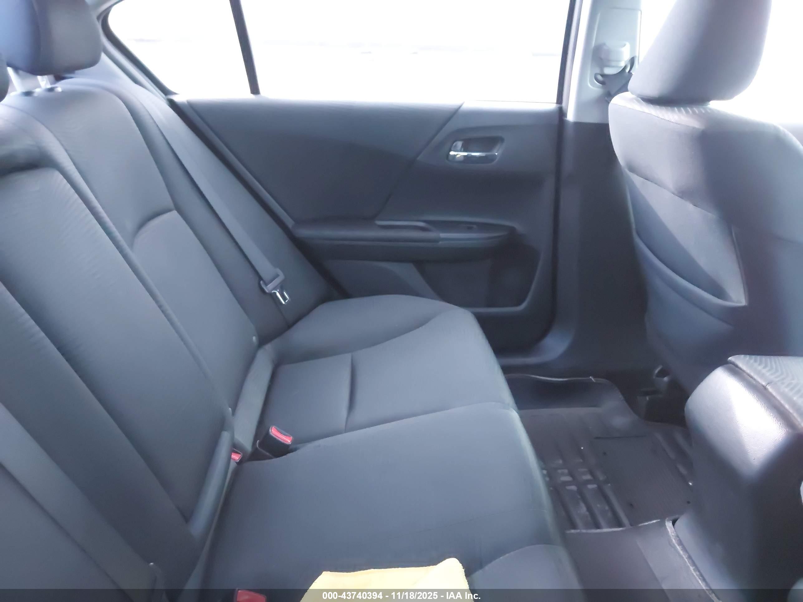HONDA ACCORD image 8