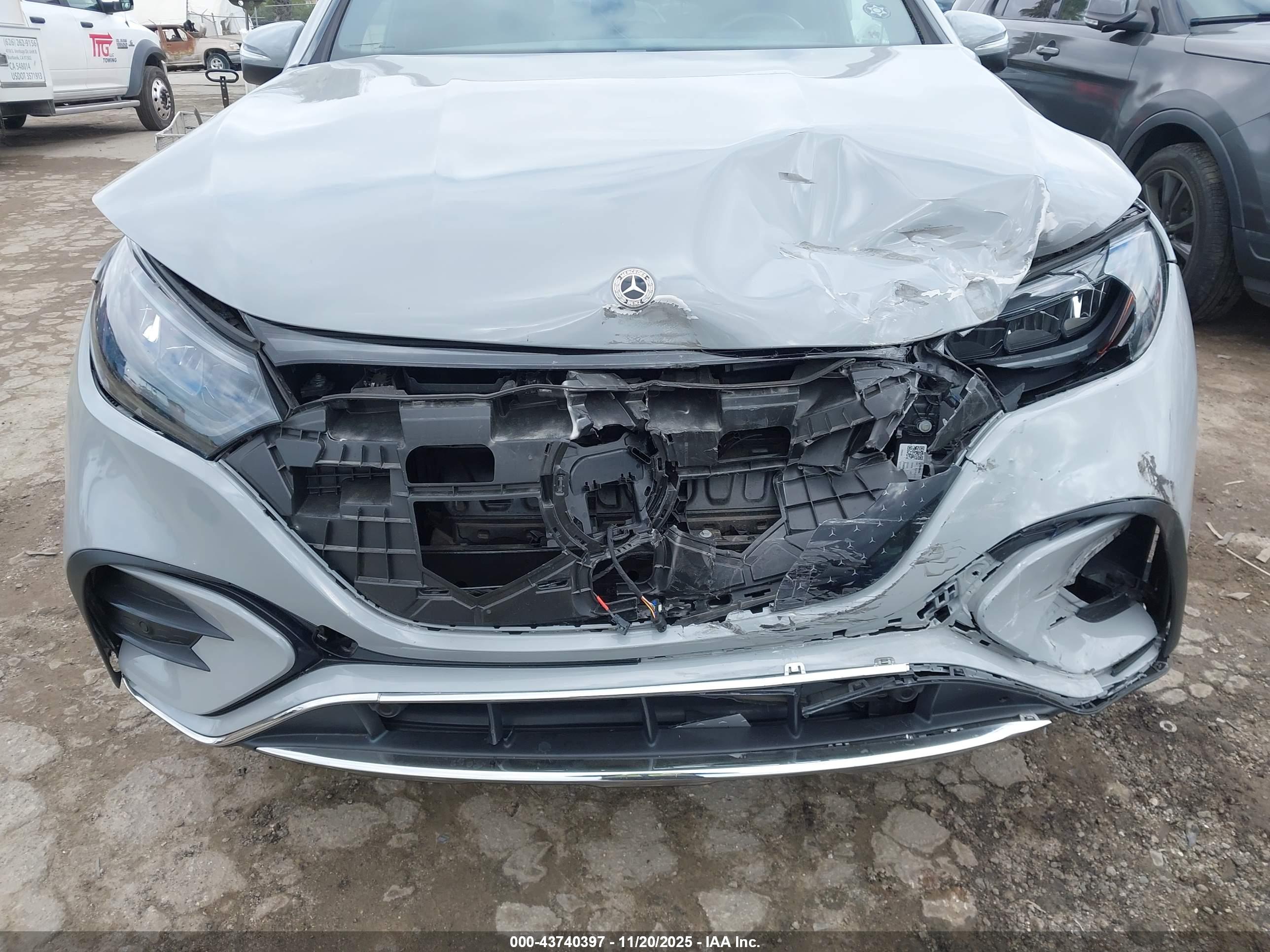 MERCEDES-BENZ EQE image 6