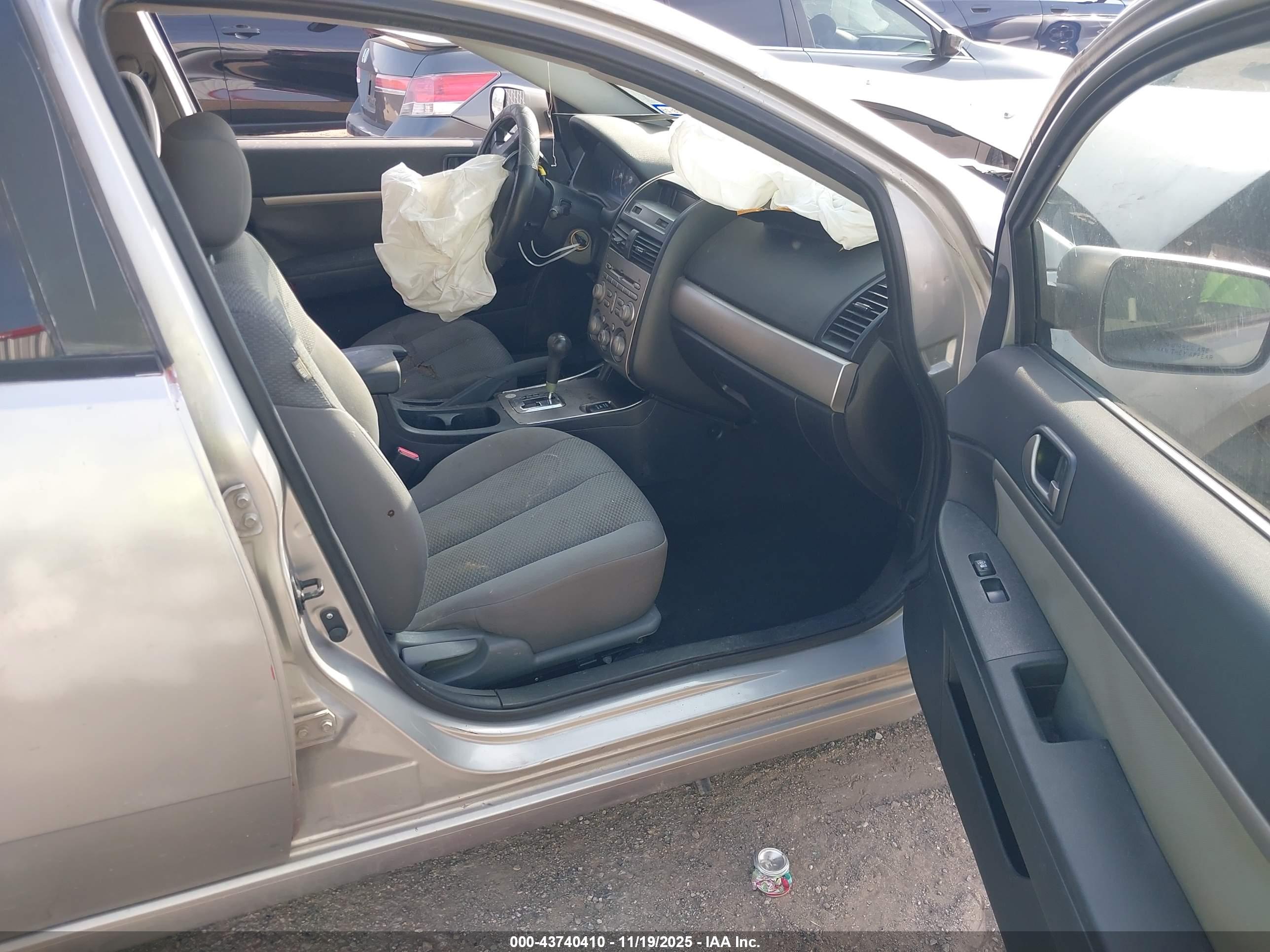 MITSUBISHI GALANT image 5