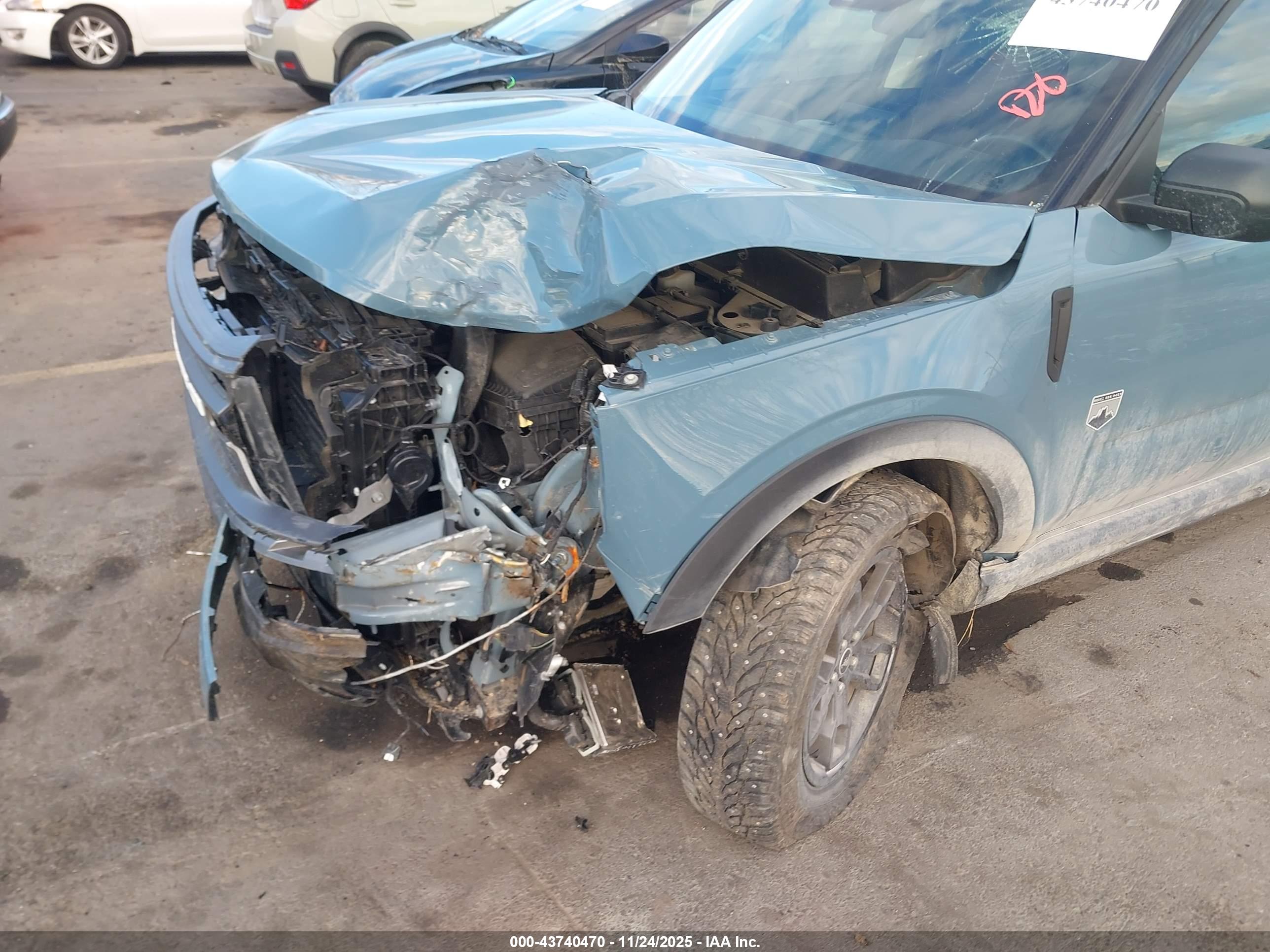 FORD BRONCO image 6
