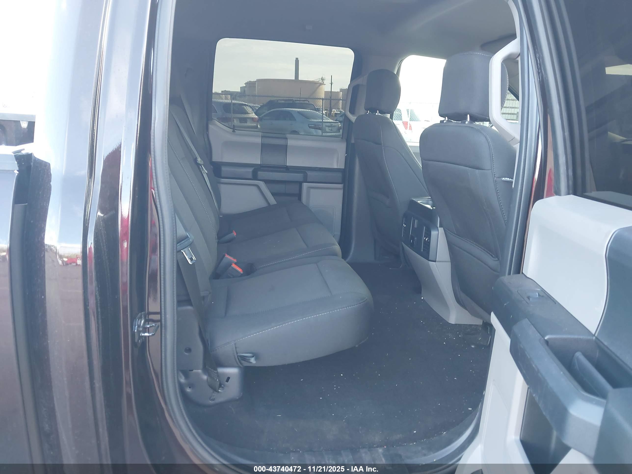 FORD F-150 image 8