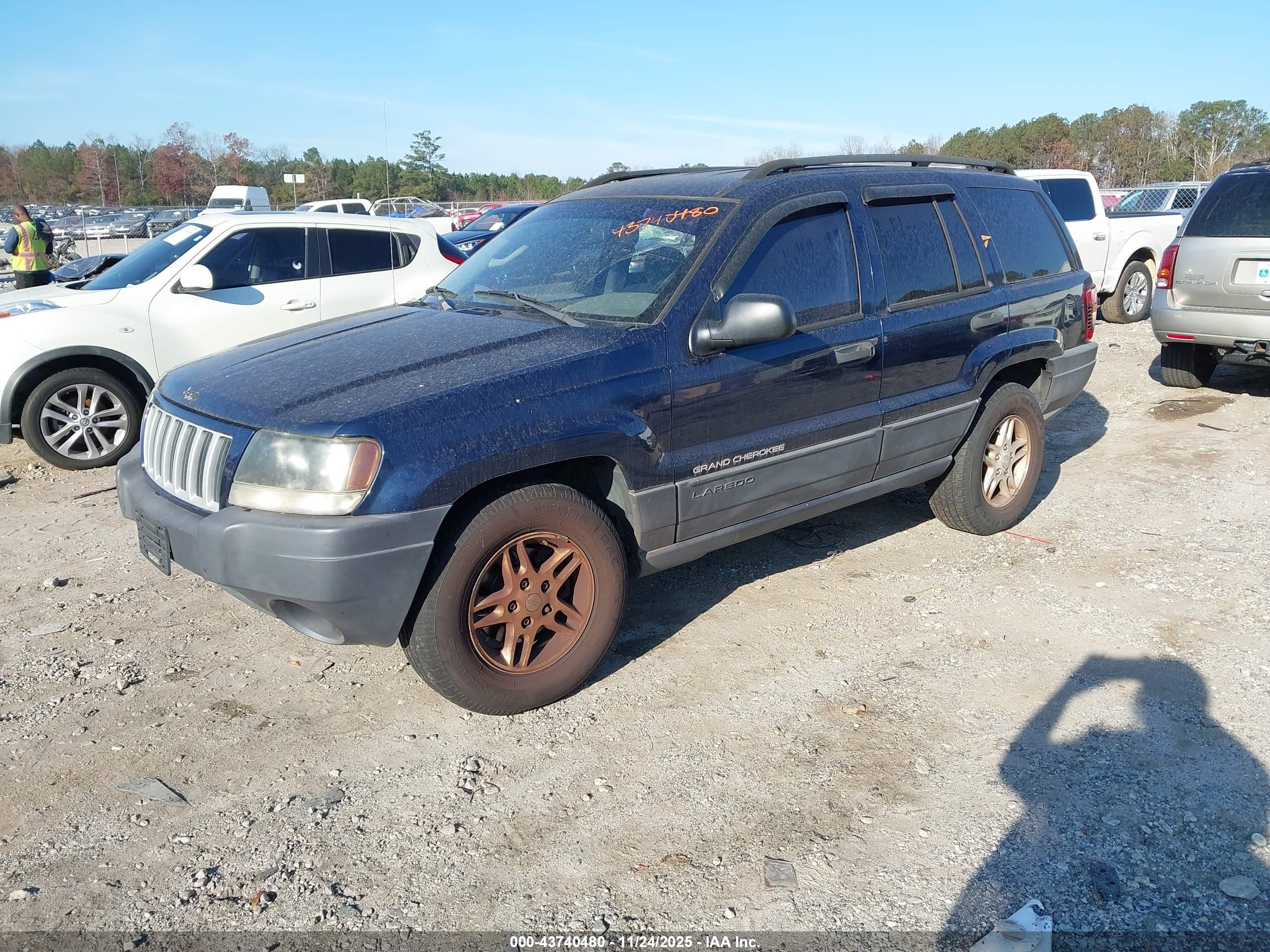 JEEP GRAND image 2