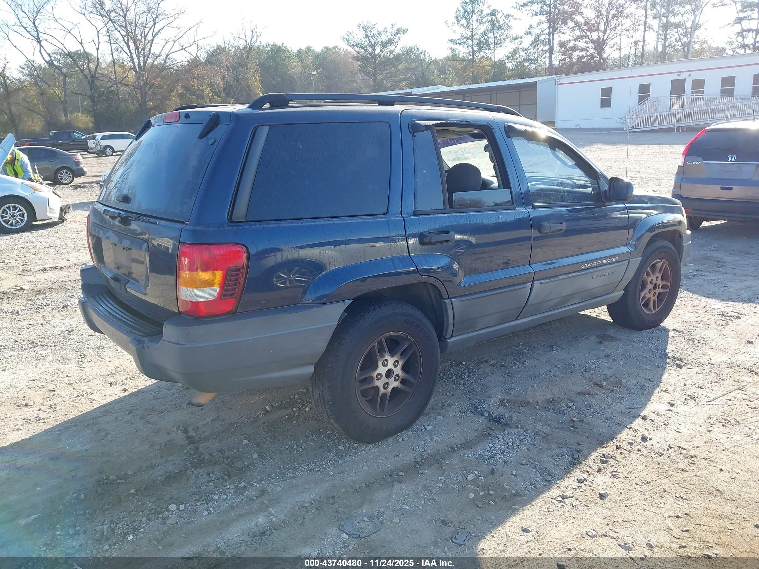 JEEP GRAND image 4