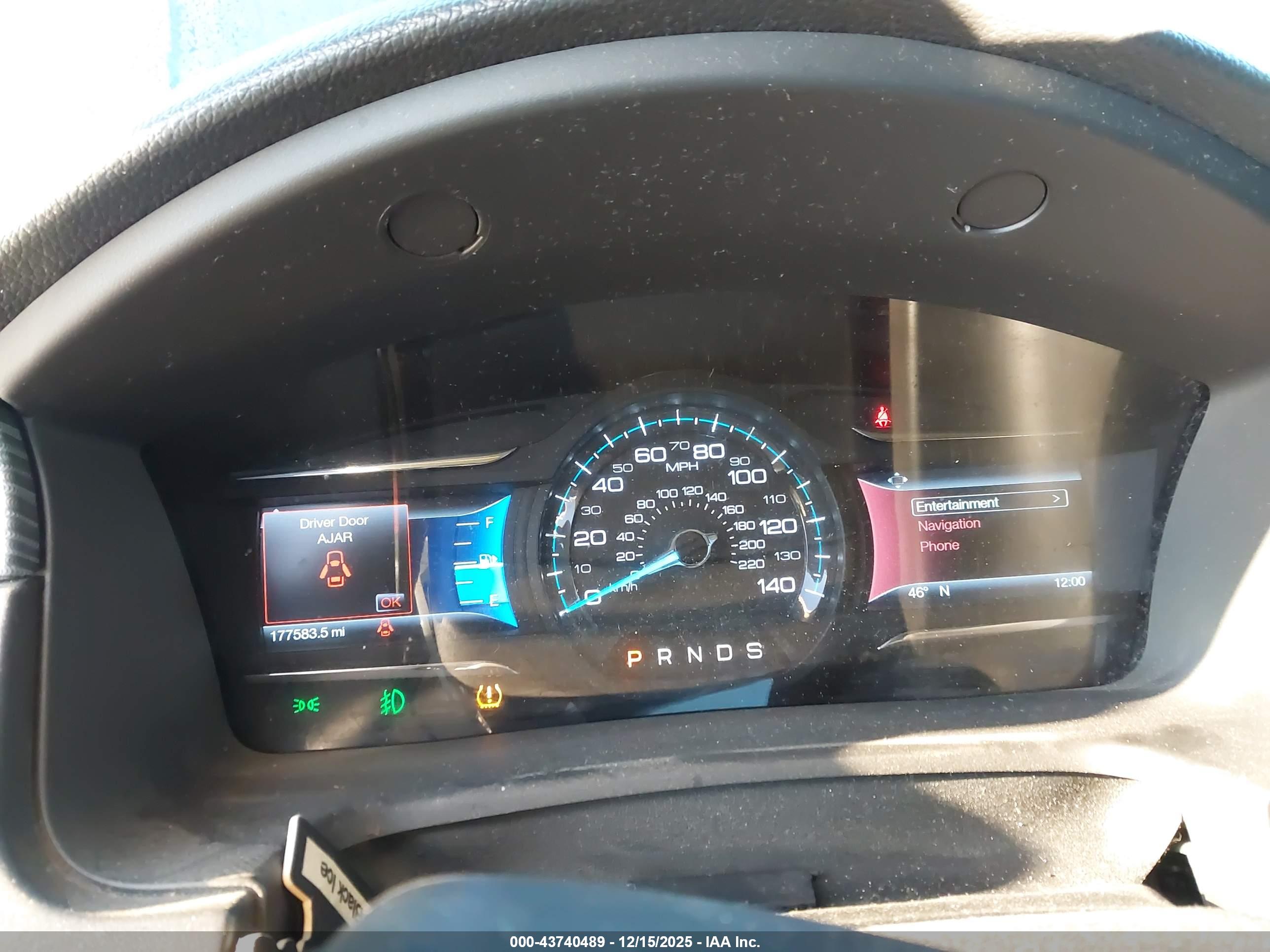 FORD FLEX image 7
