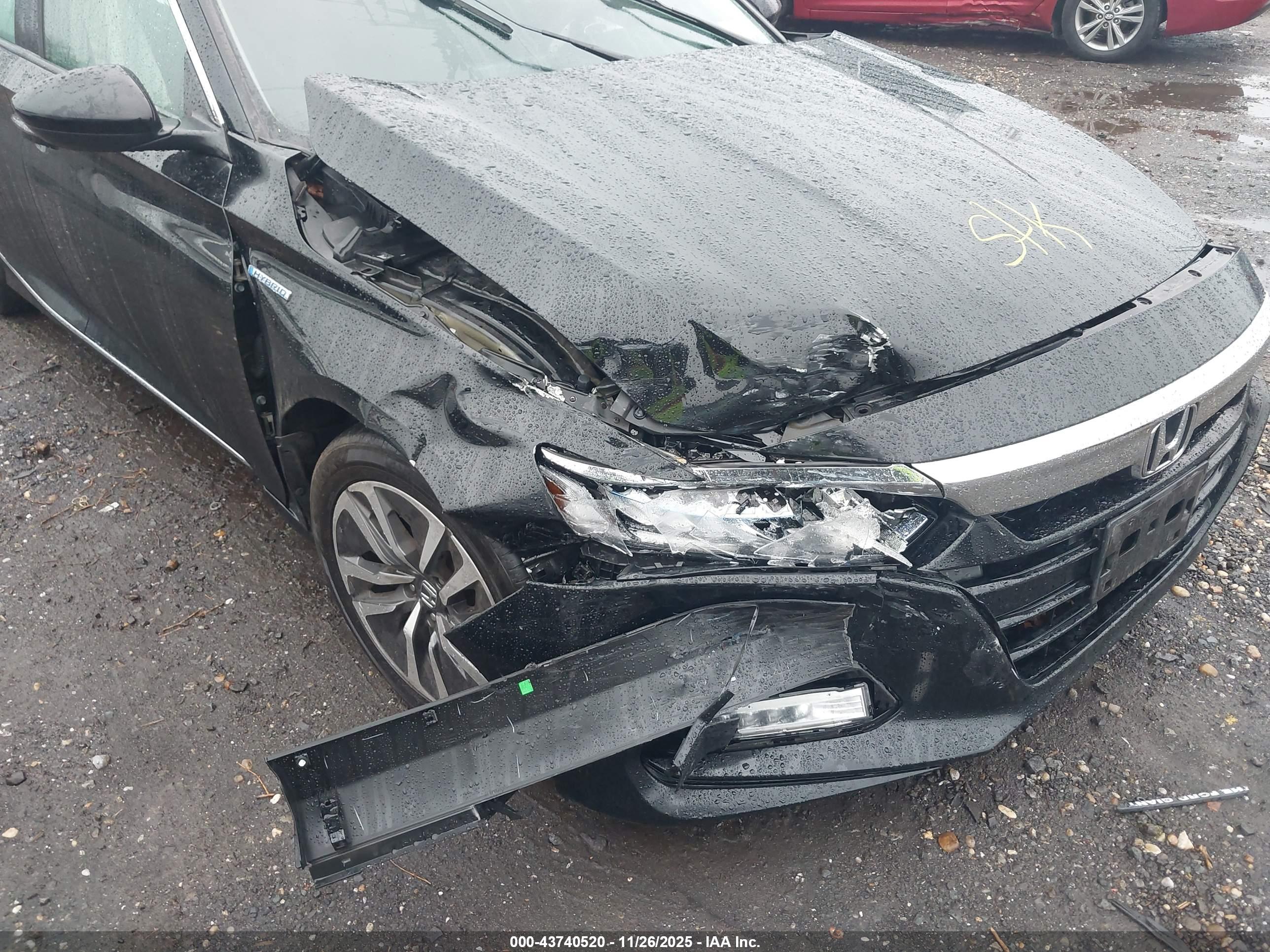 HONDA ACCORD image 6
