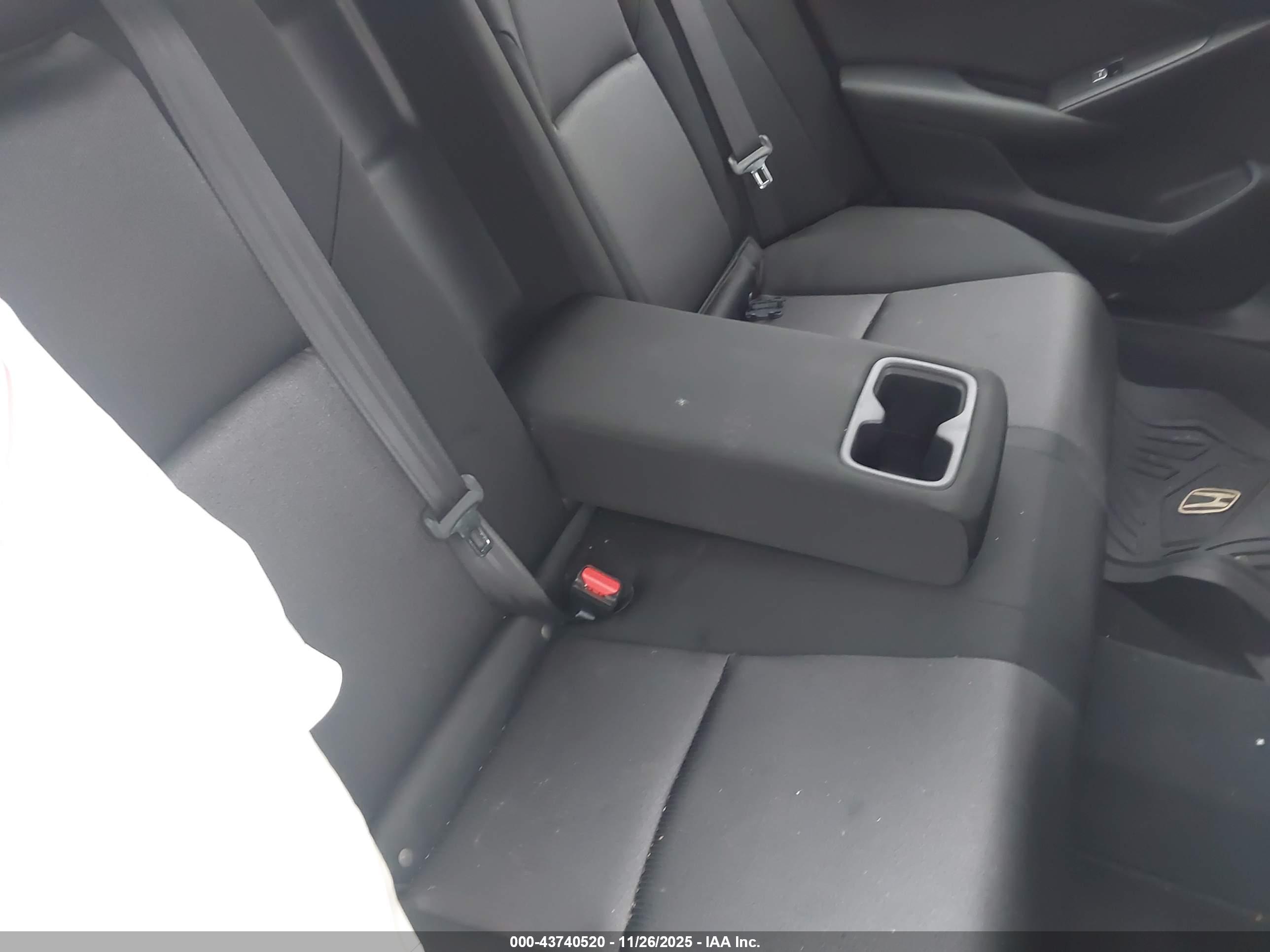 HONDA ACCORD image 8