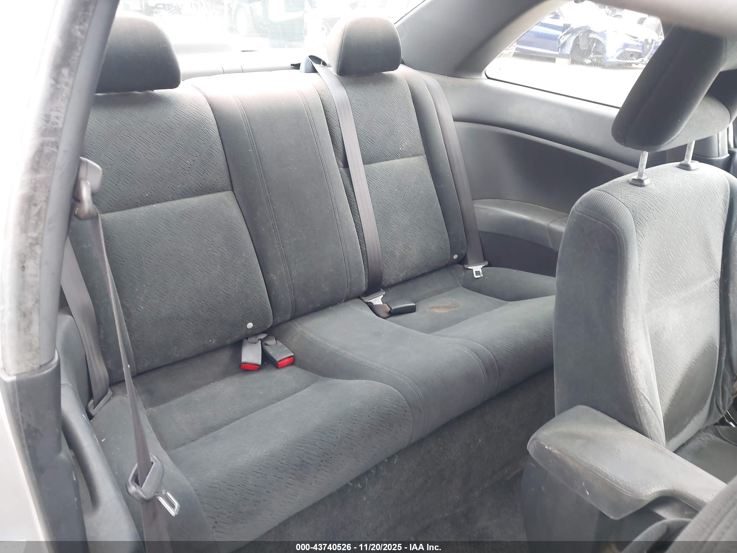 HONDA CIVIC image 8