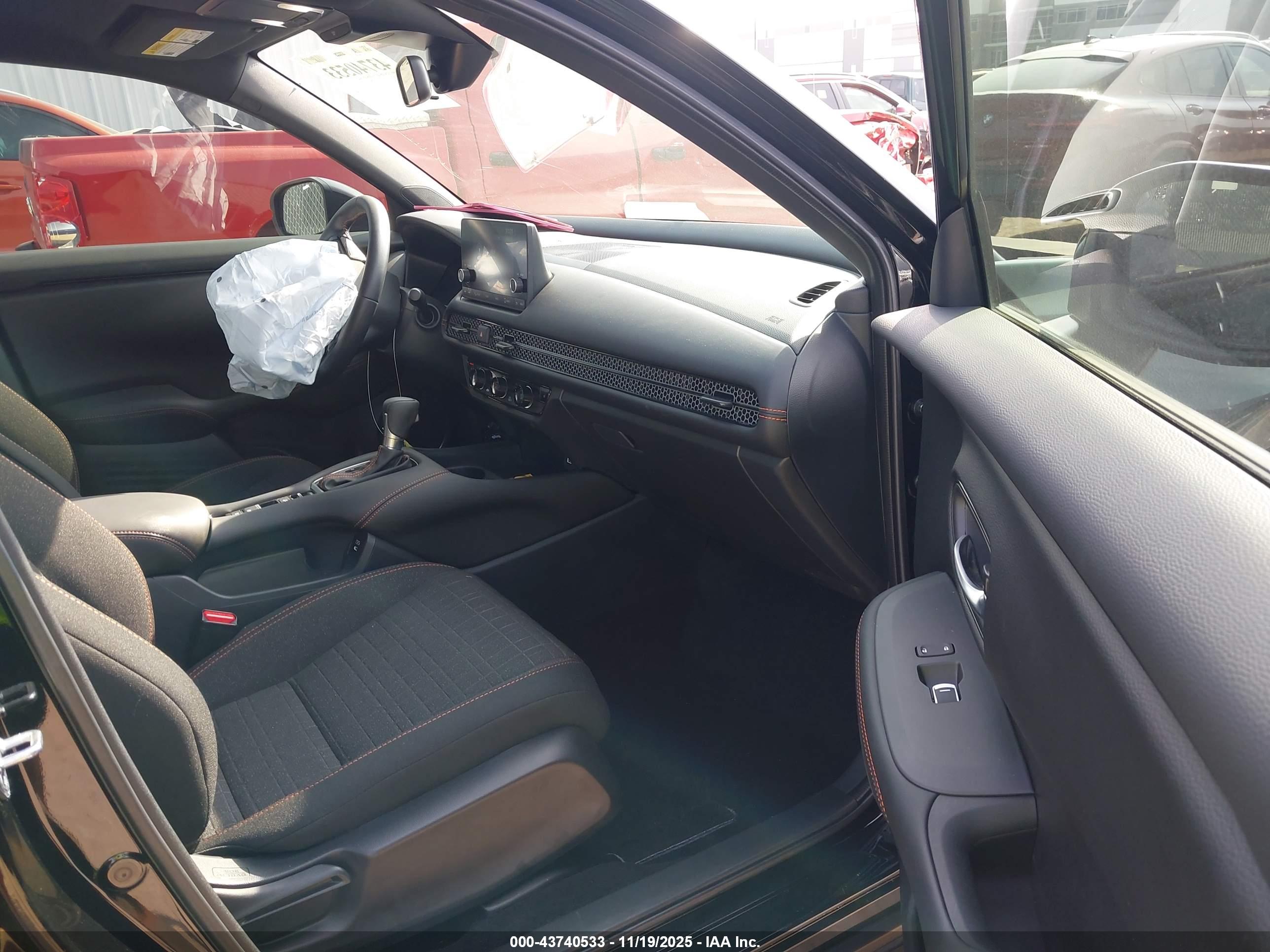 HONDA HR-V image 5
