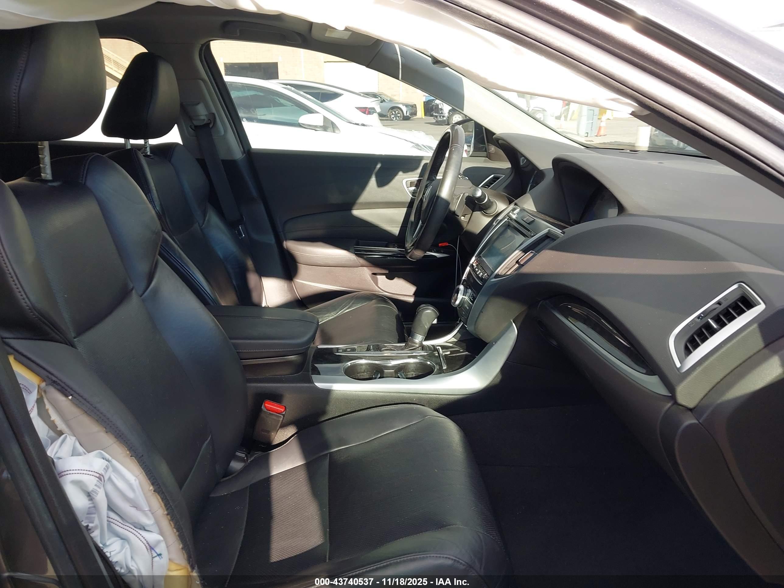 ACURA TLX image 5