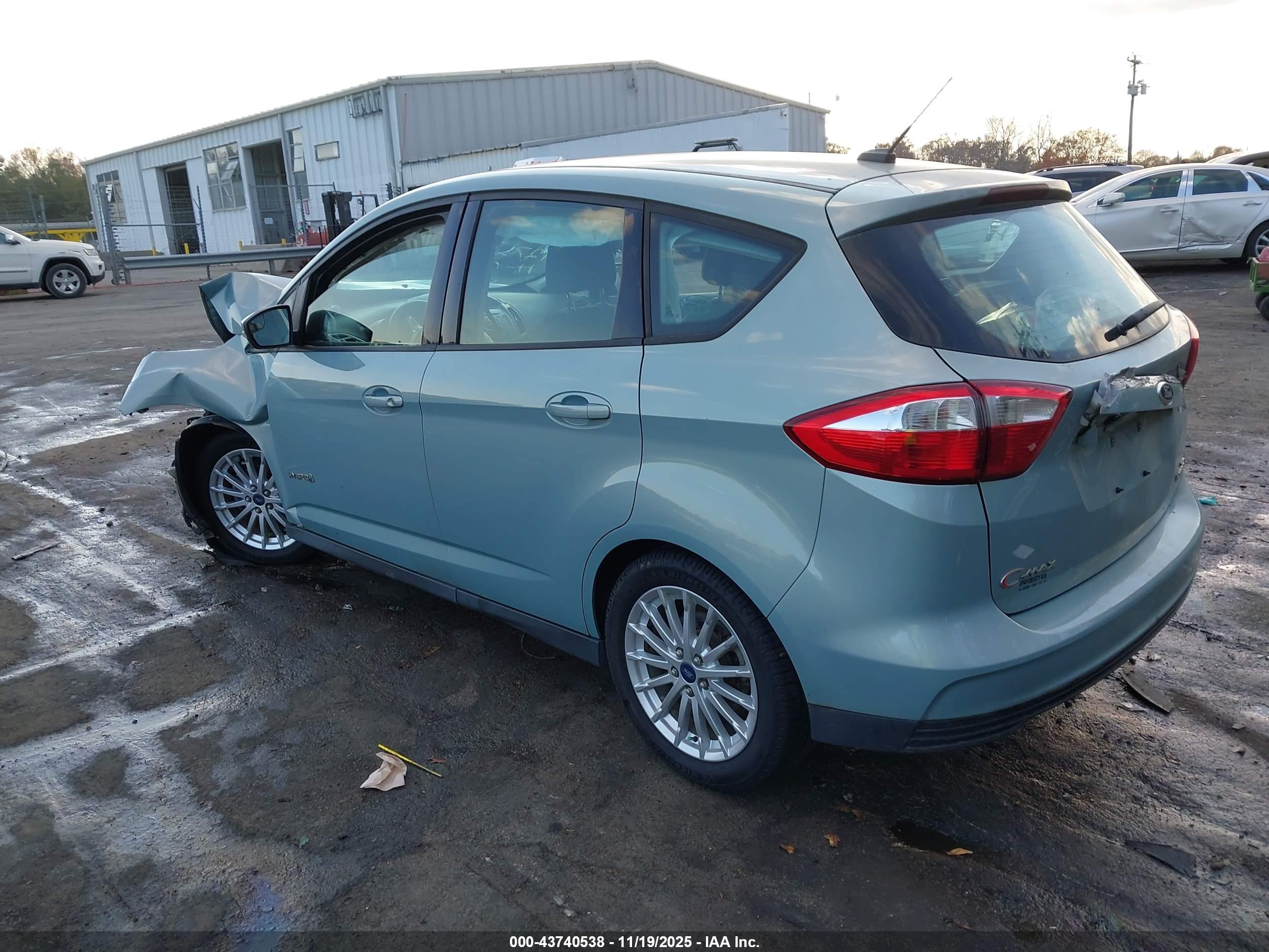 FORD C-MAX image 3