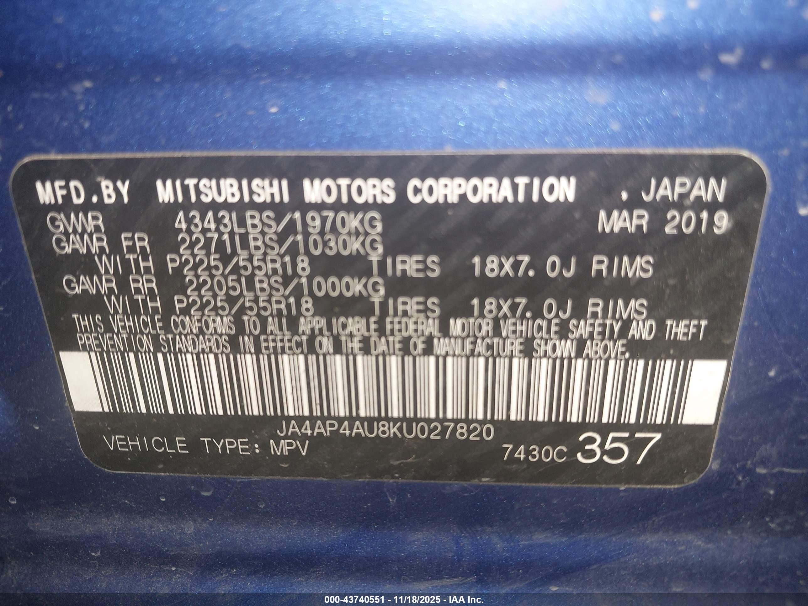 MITSUBISHI OUTLANDER image 9