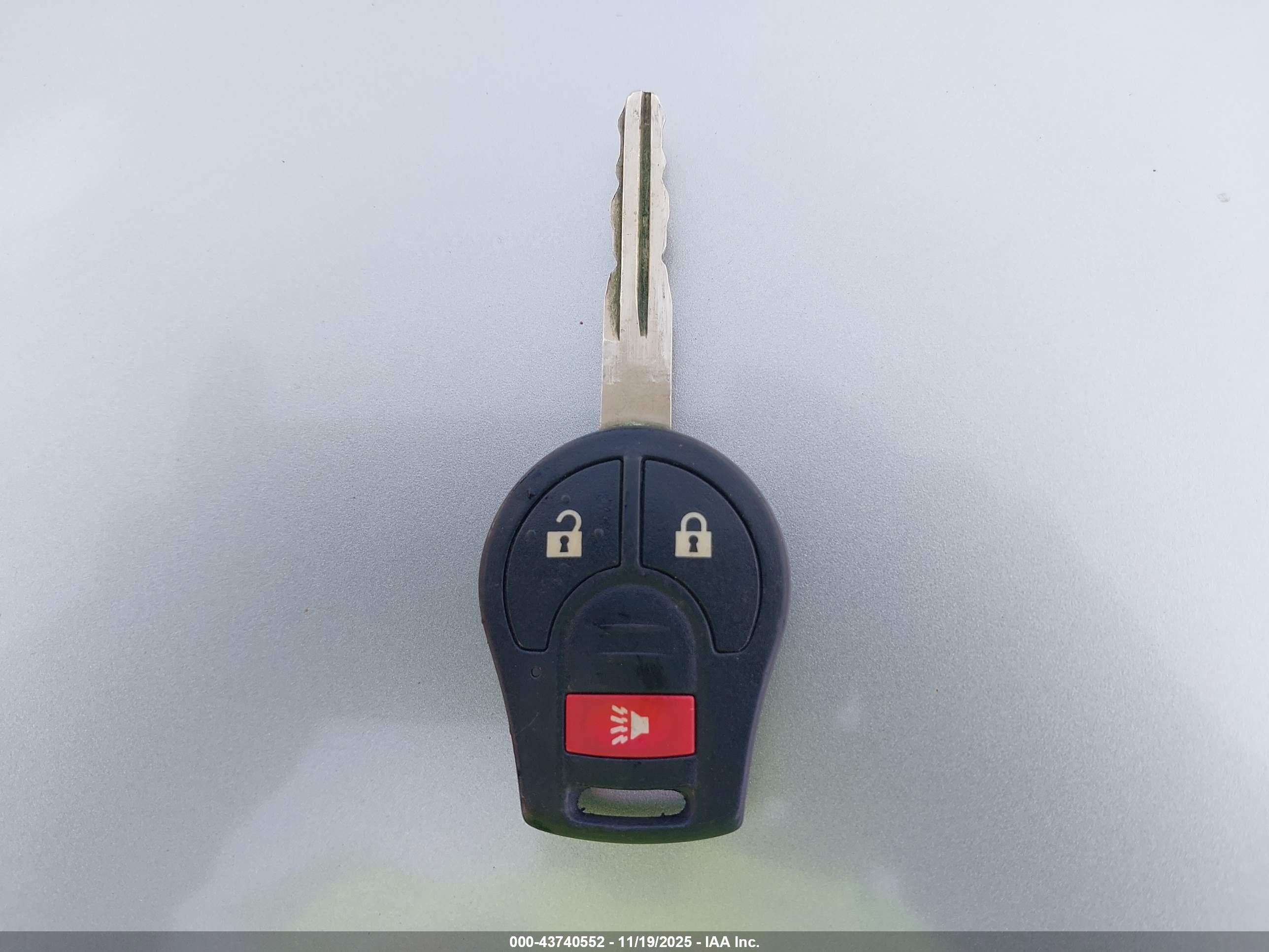 NISSAN CUBE image 11
