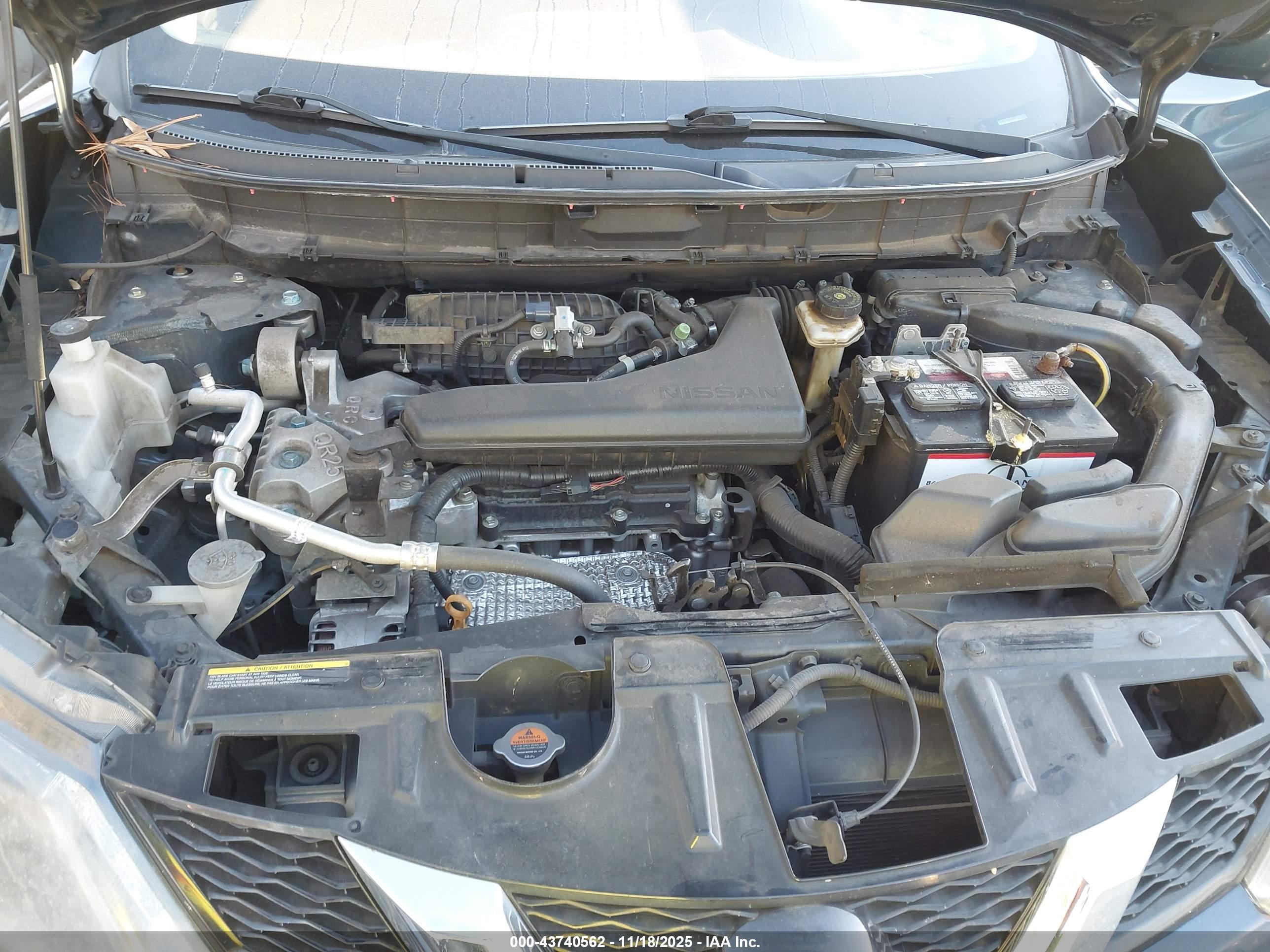 NISSAN ROGUE image 10