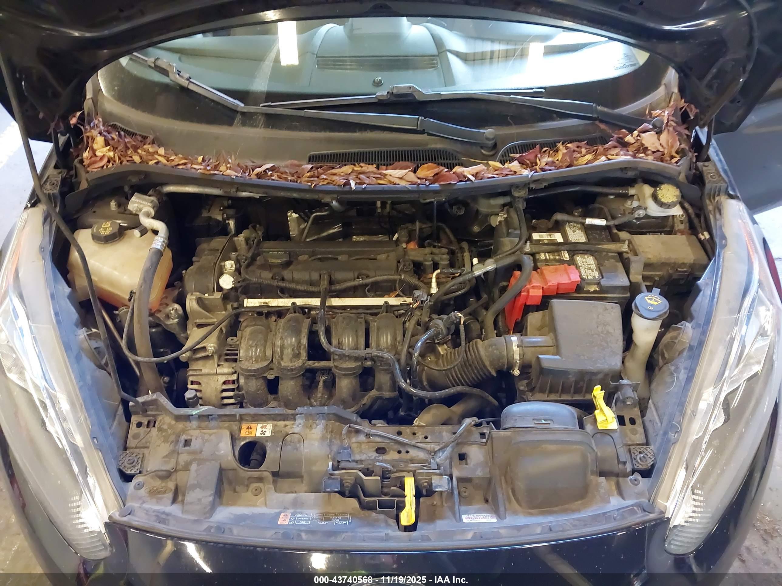 FORD FIESTA image 10