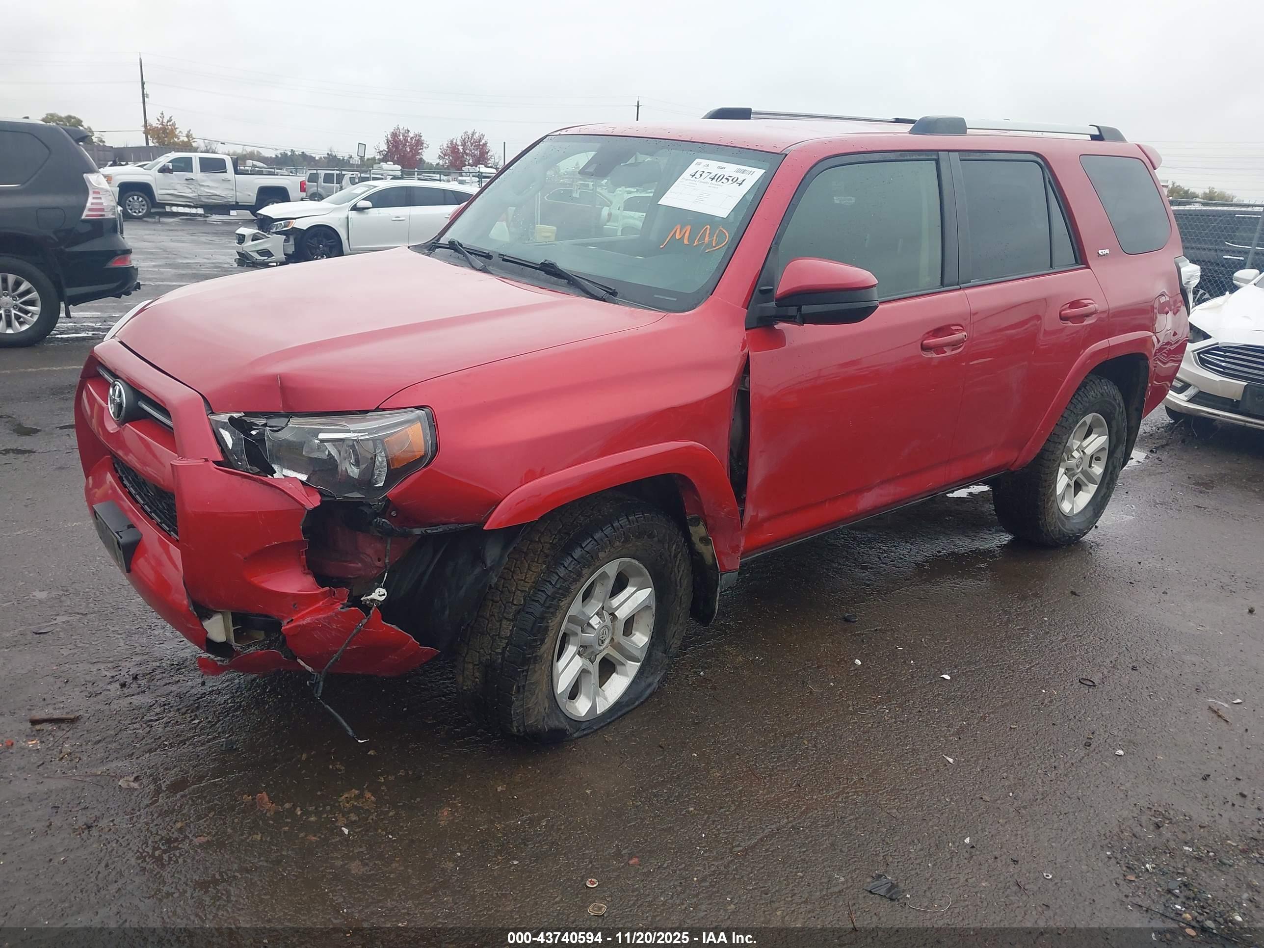 TOYOTA 4RUNNER image 2