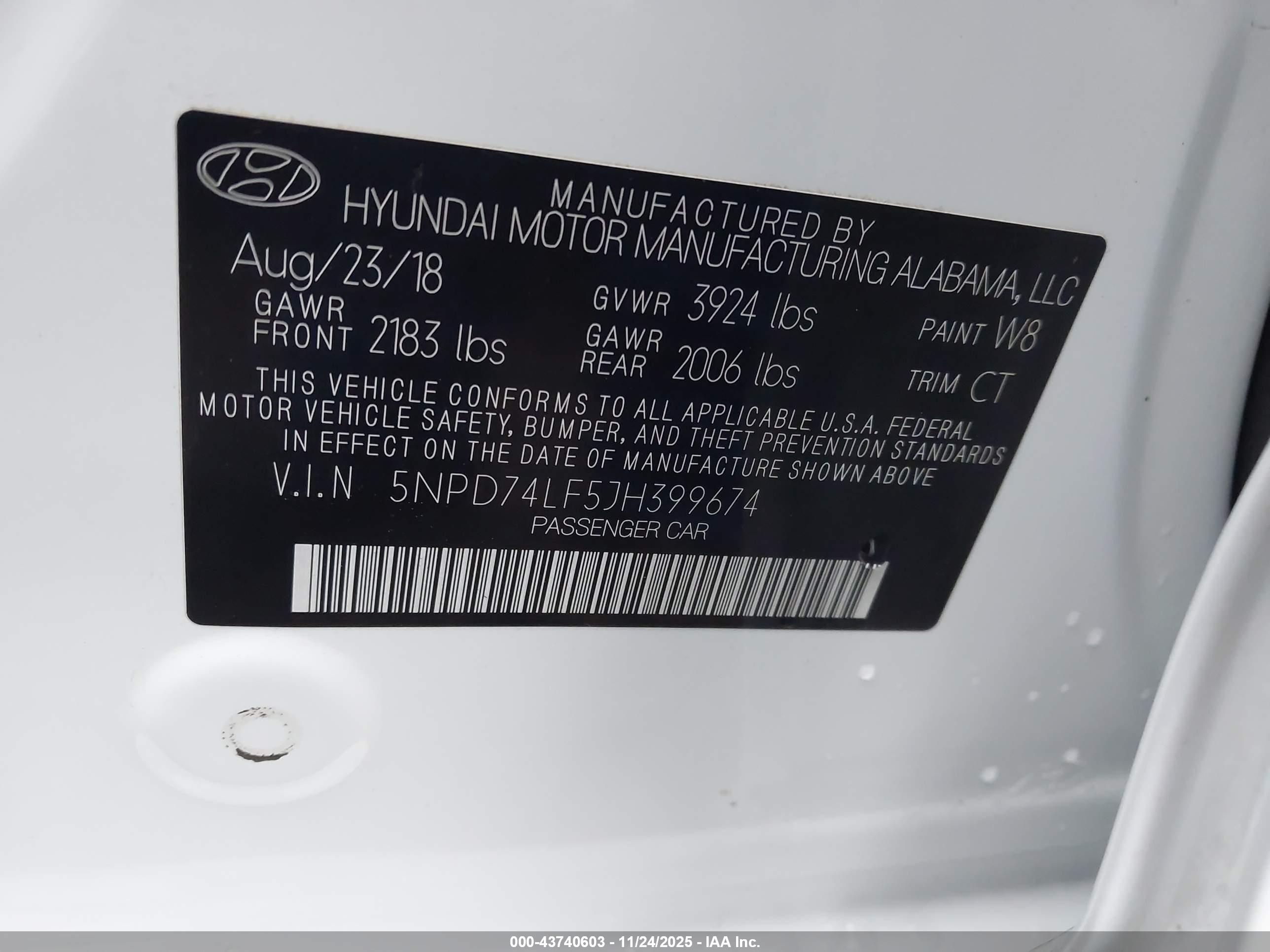 HYUNDAI ELANTRA image 9