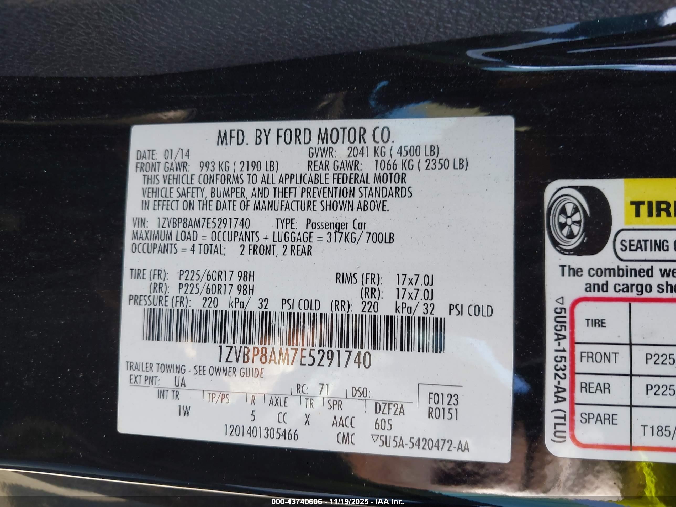 FORD MUSTANG image 9